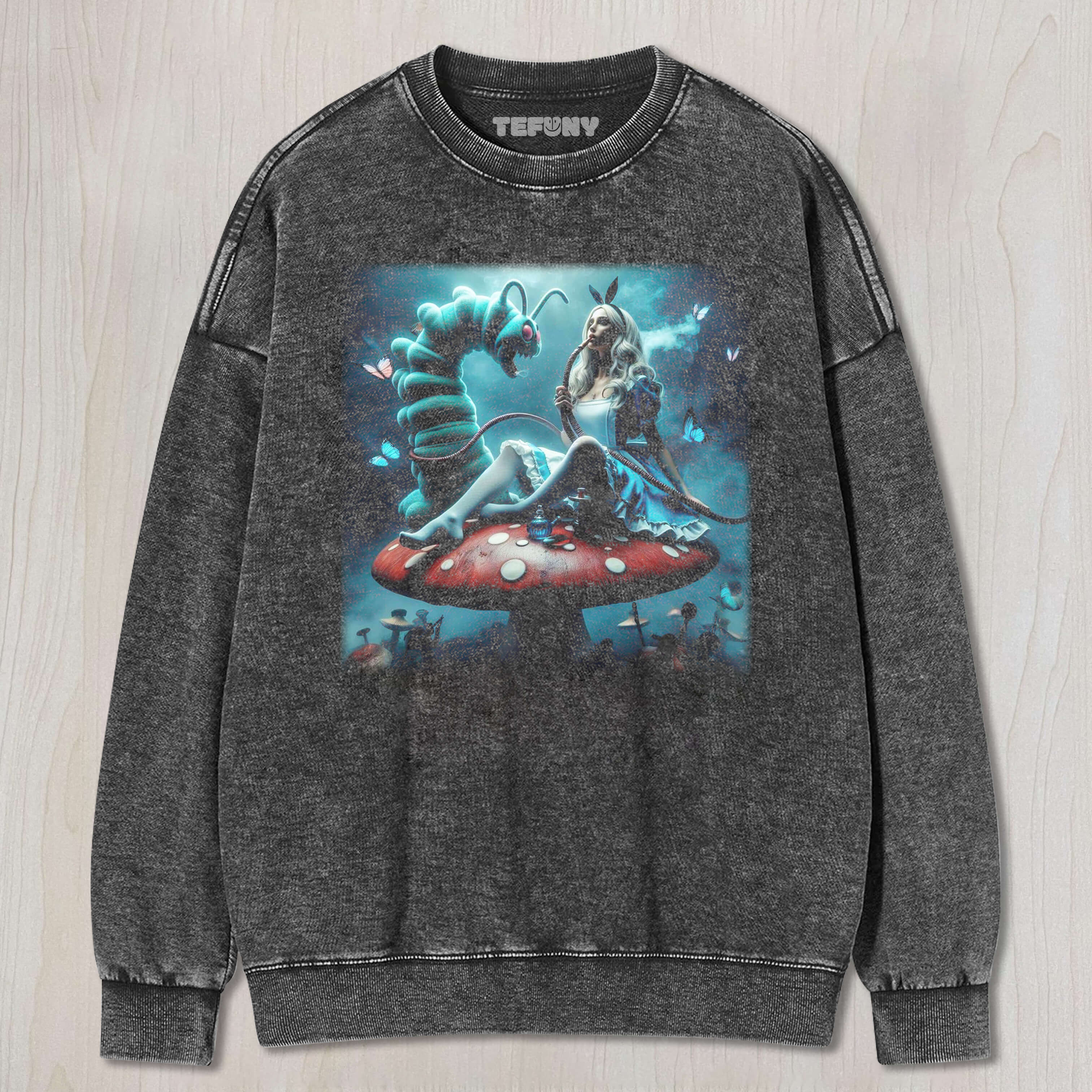 ALICE AND THE CATERPILLAR TEE & SWEAT & HOOD