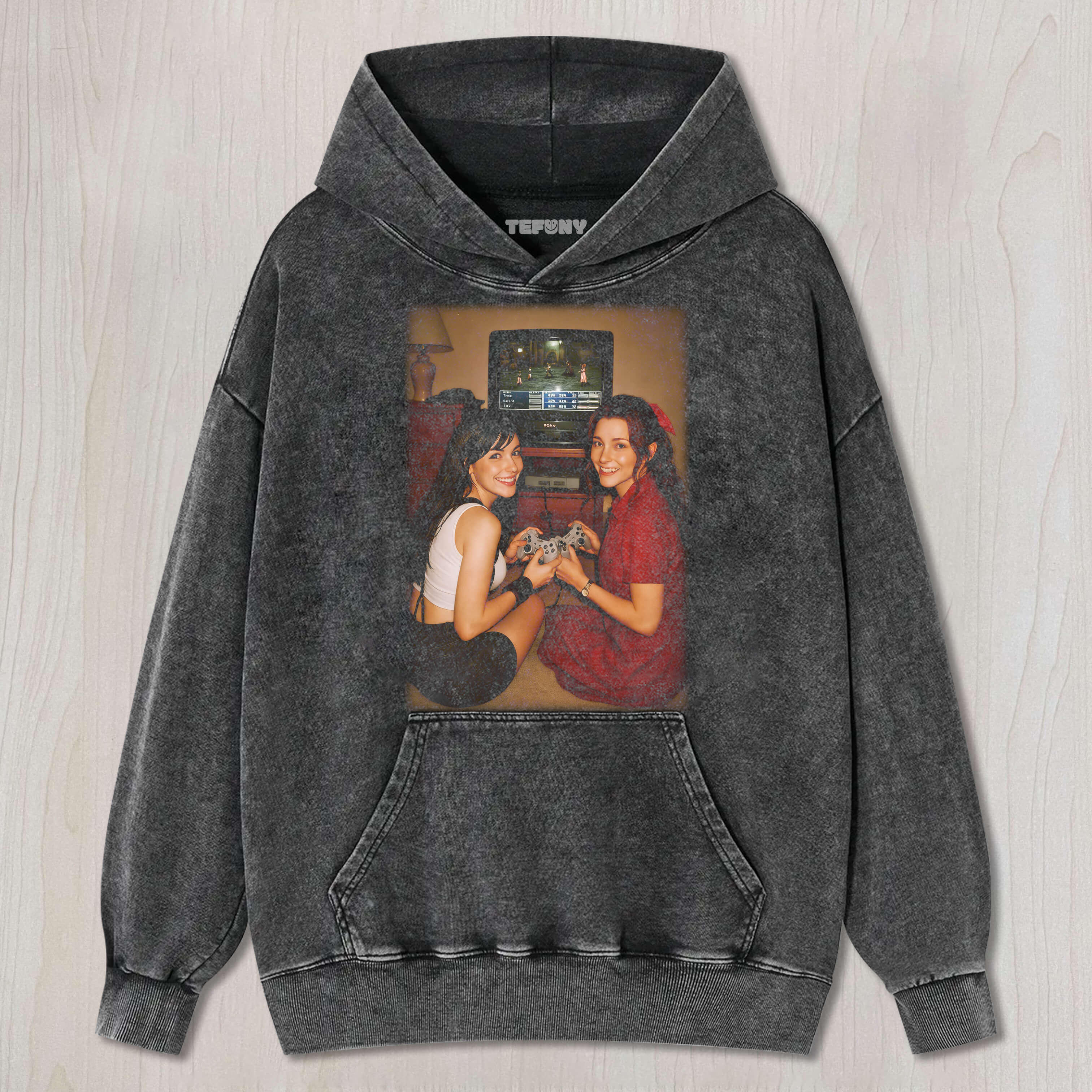 ALICE AND TIFA PLAY GAMES TEE & SWEAT & HOOD