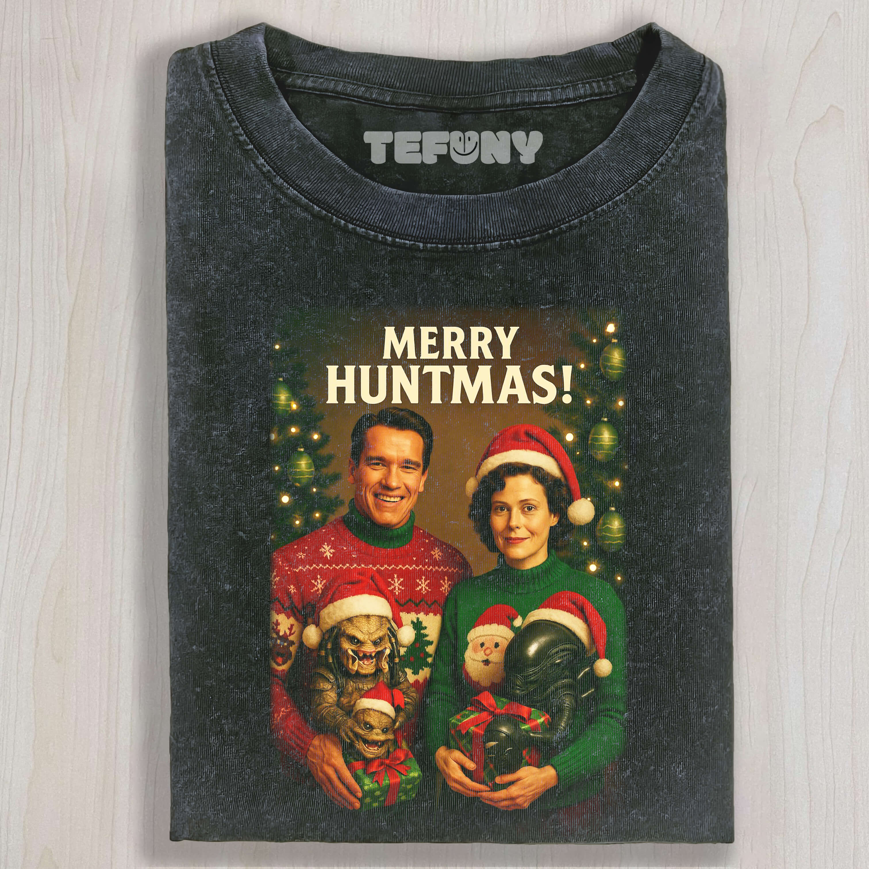 ALIEN AND PREDATOR CHRISTMAS TEE & SWEAT & HOOD