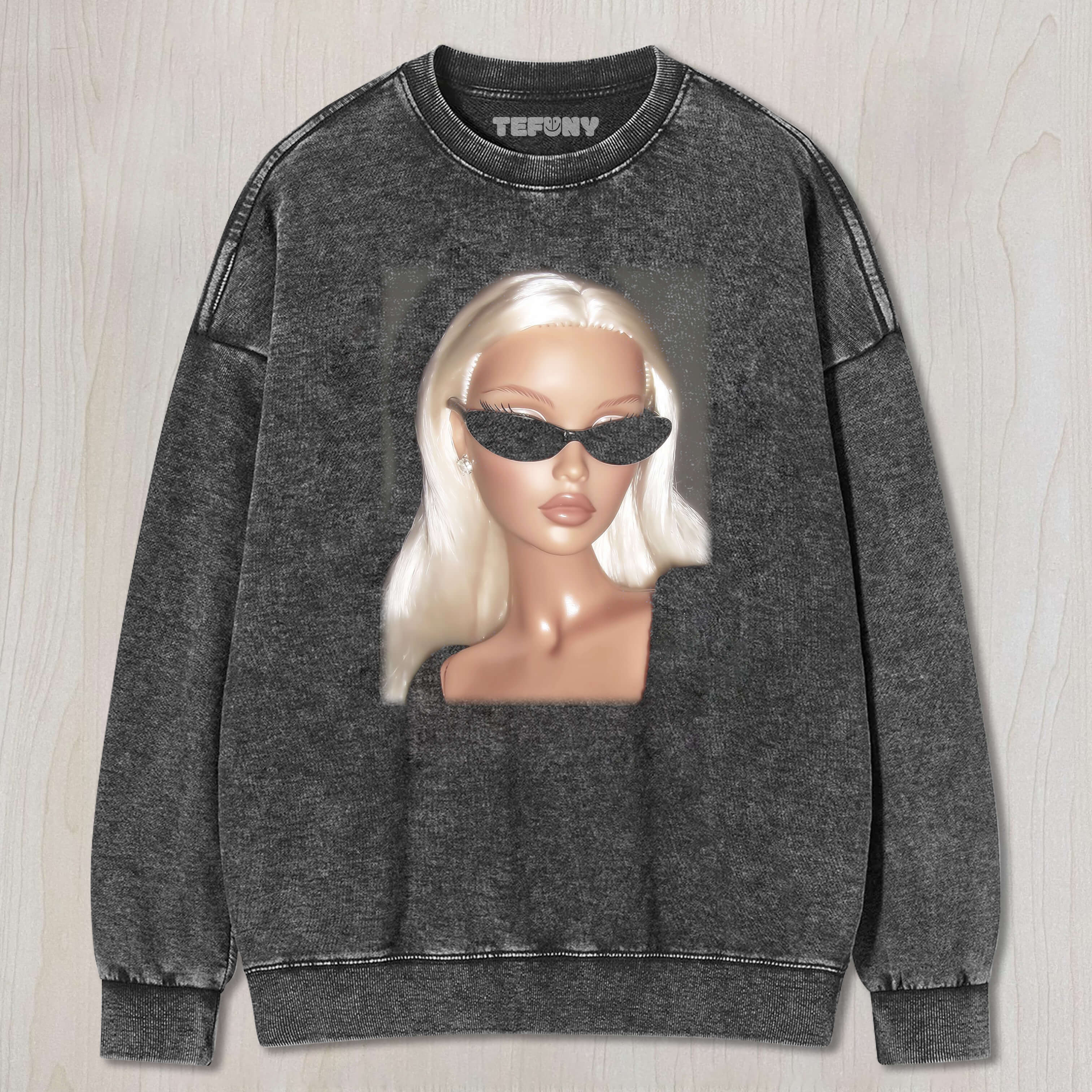 BARBIE WEARING SUNGLASSES TEE & SWEAT & HOOD
