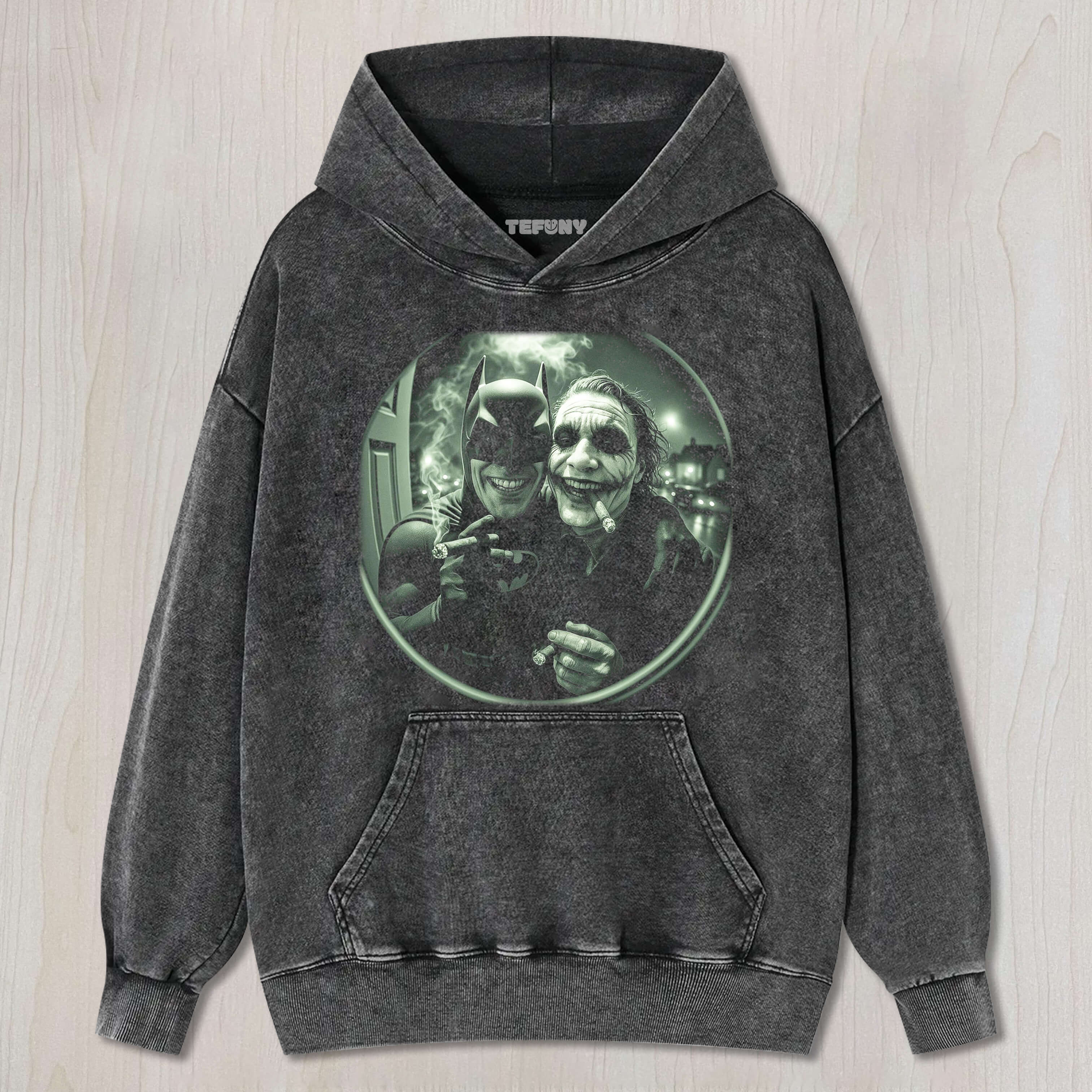 BATMAN AND THE JOKER SMOKING TEE & SWEAT & HOOD