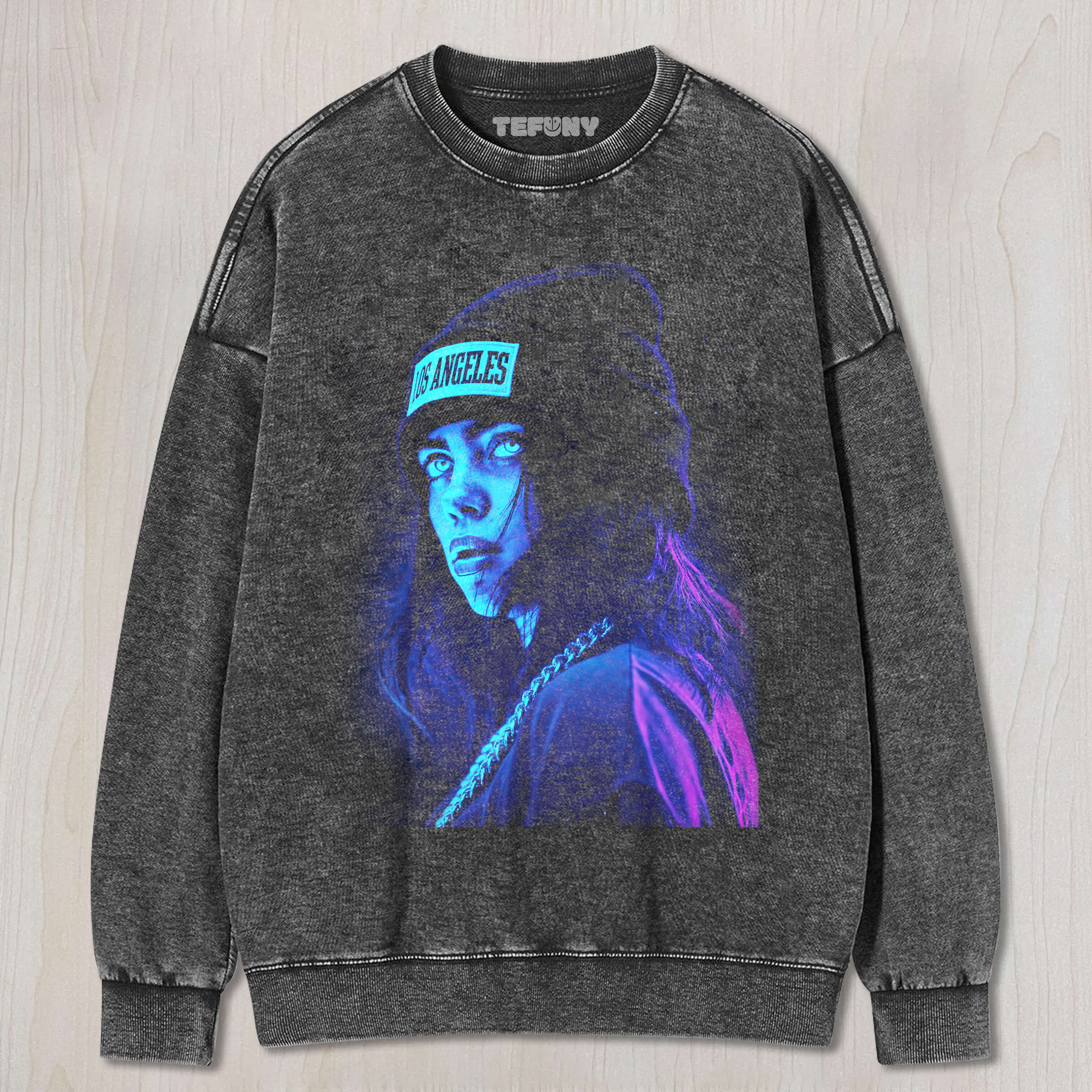 BILLIE EILISH IN BLUE T-SHIRT