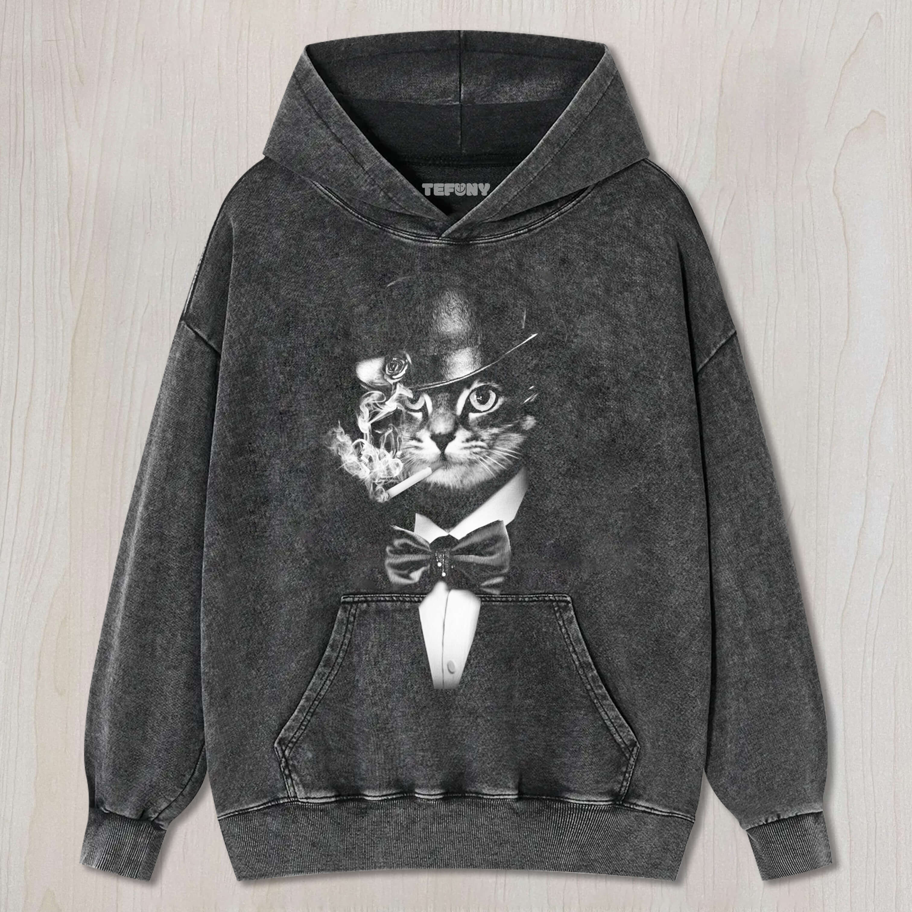 CAT IN A SUIT T-SHIRT