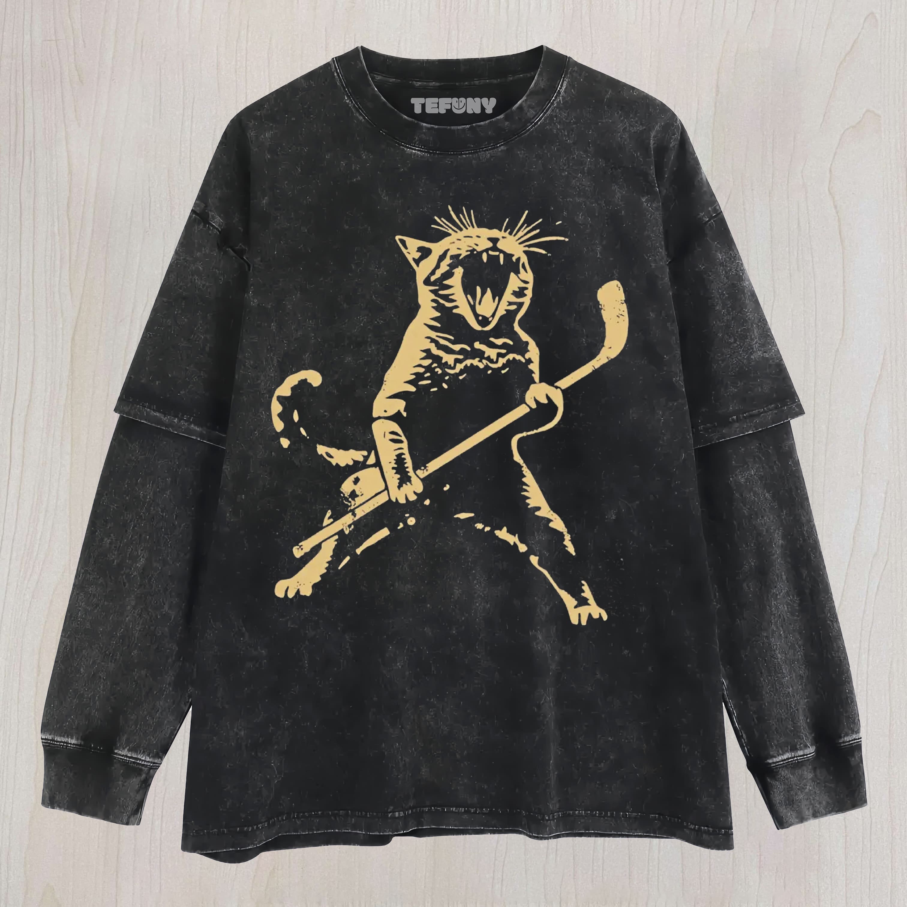CAT PLAYING ICE HOCKEY HOCKEY WASHED UNISEX TEE, TANK TOP, LAYERED LS, SWEATSHIRT & HOODIE