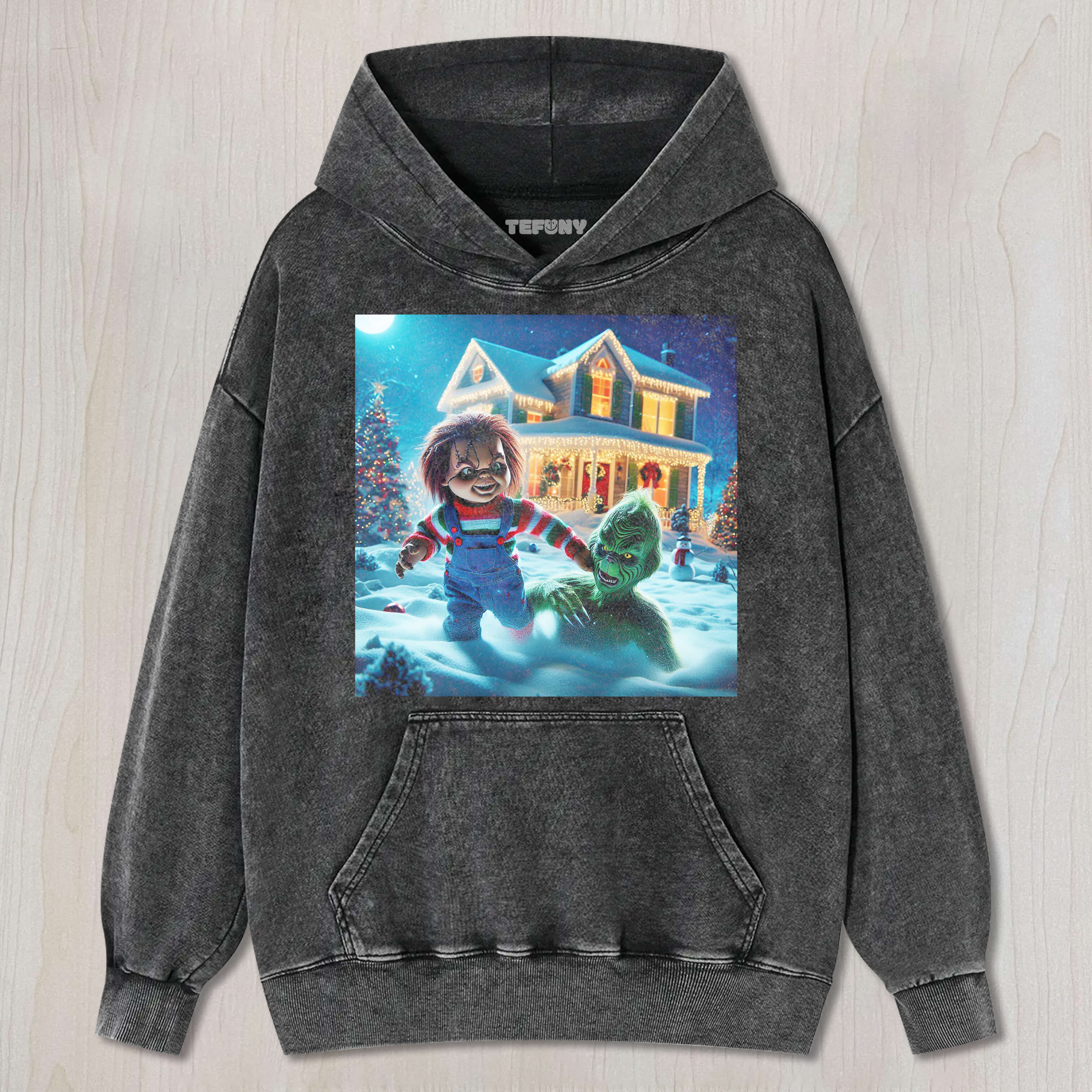 CHUCKY CHASES AFTER THE GRINCH V1 T-SHIRT & LONG SLEEVES & HOODIES