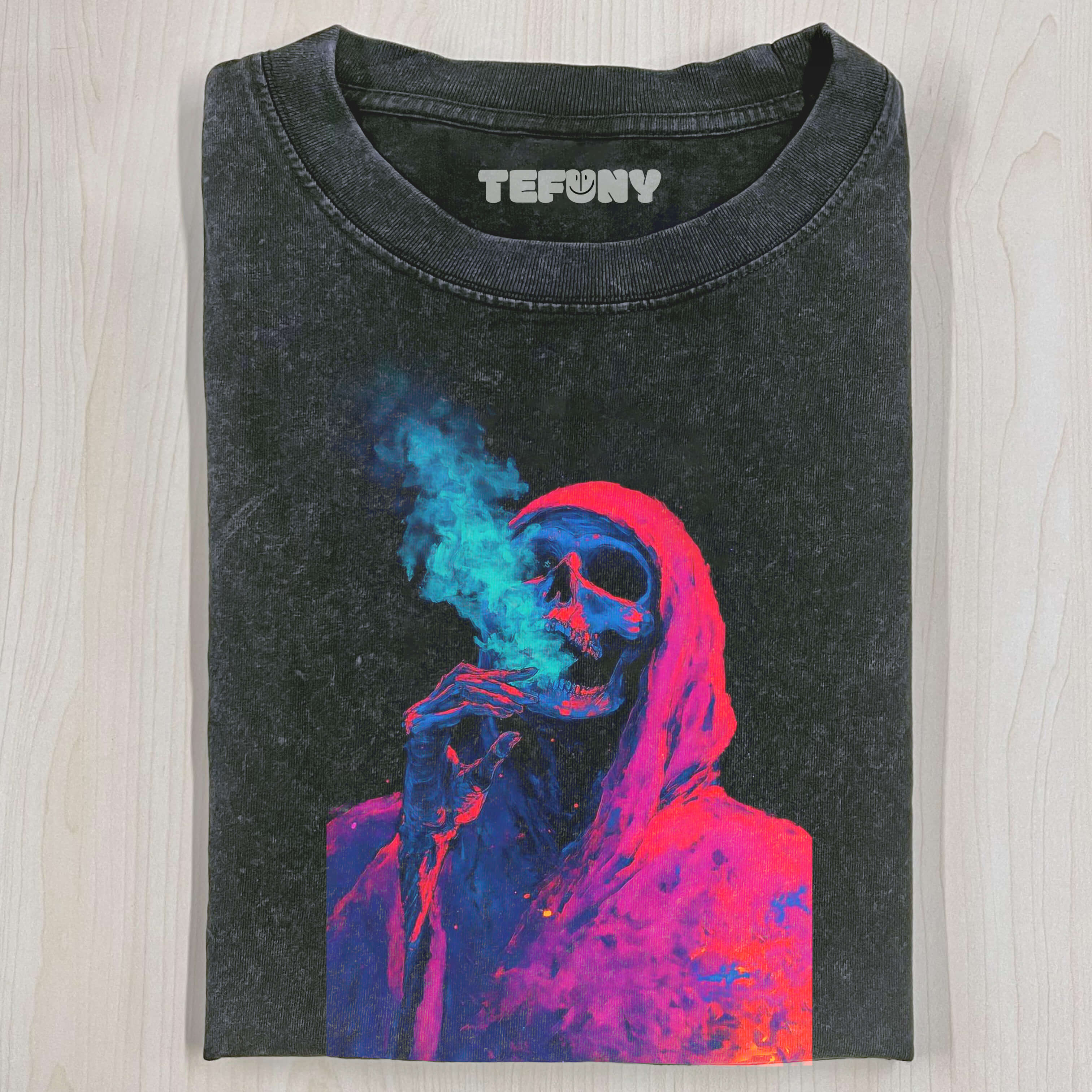 COLORFUL SKULL SMOKING T-SHIRT