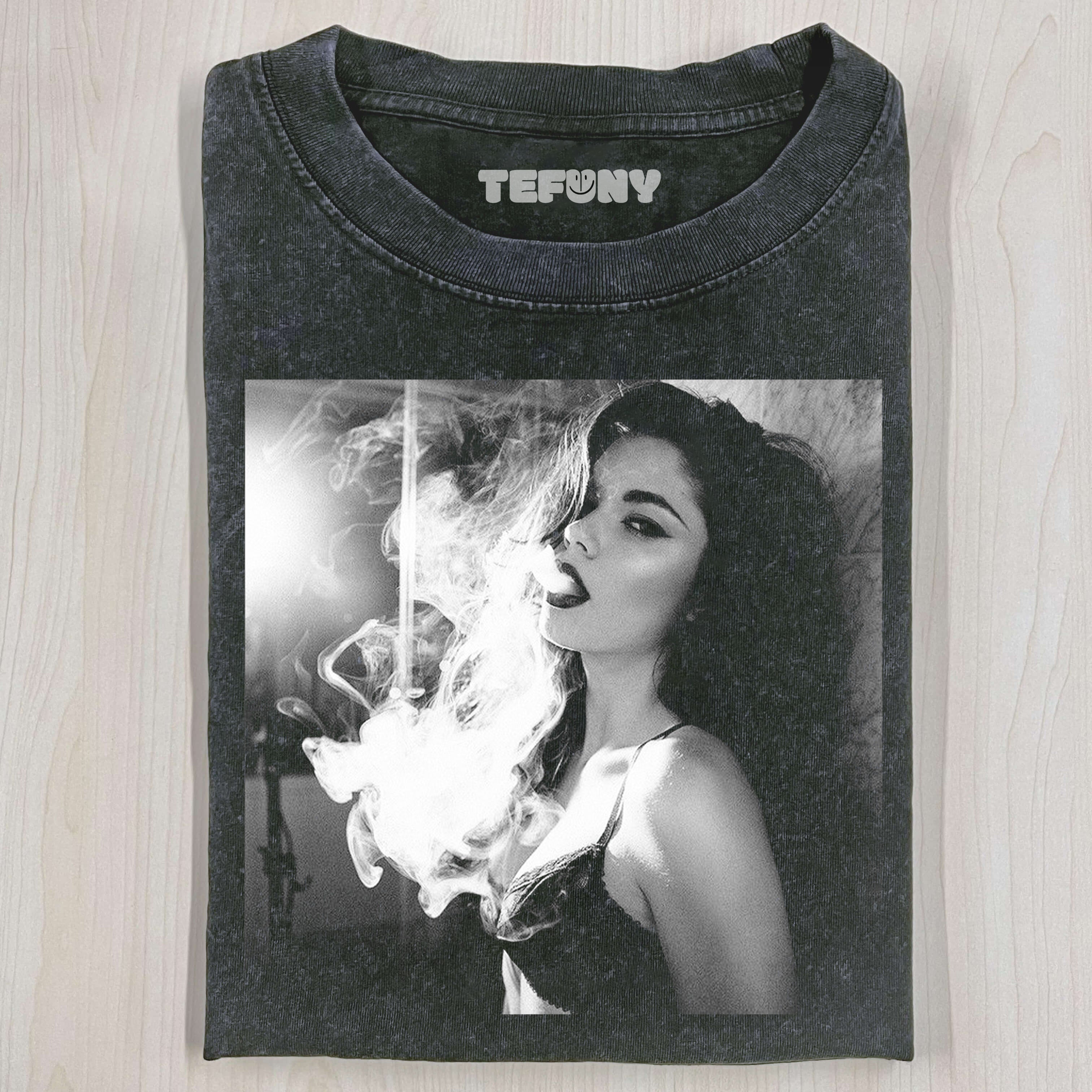 COOL GIRL SMOKING T-SHIRT V2