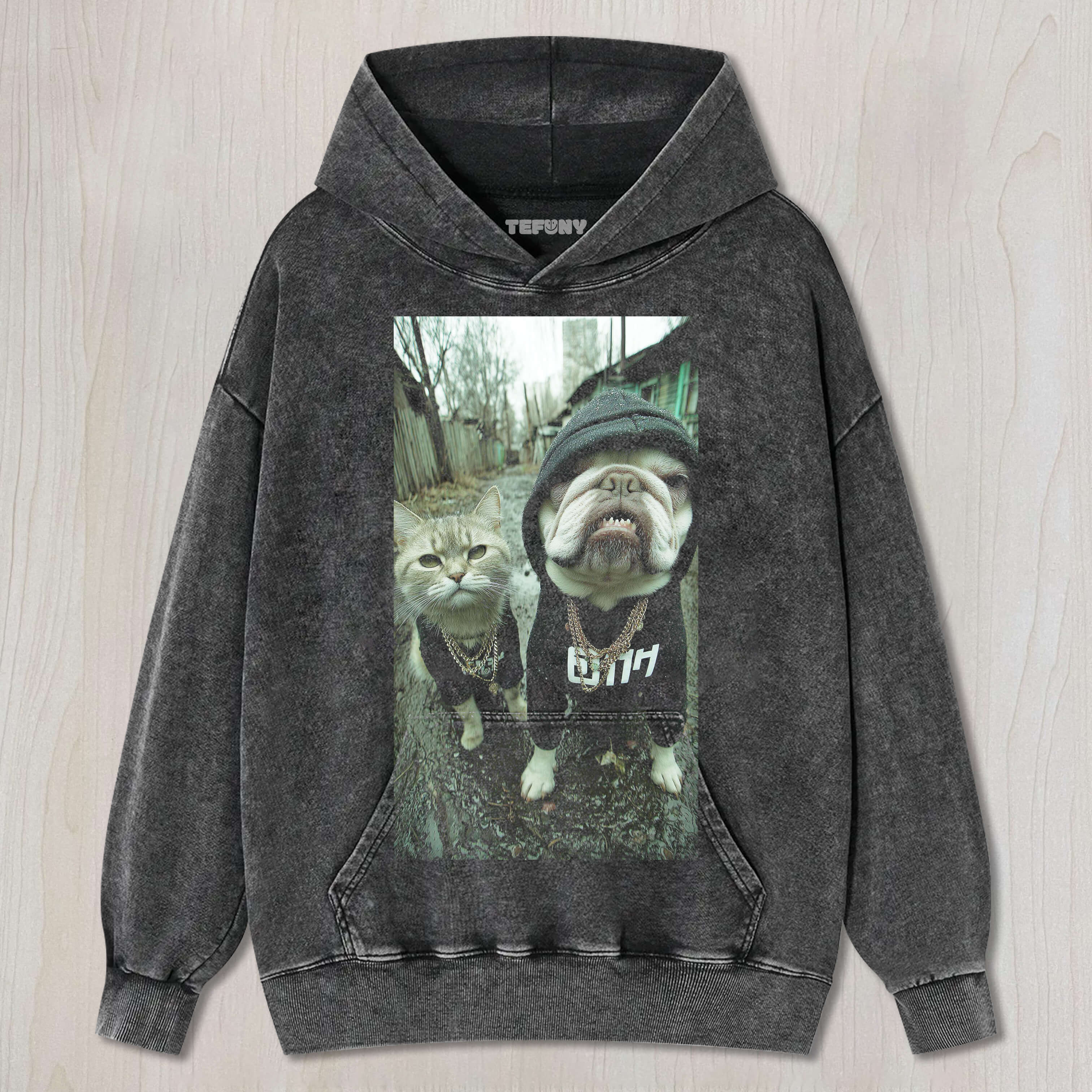 COOL PUG AND CAT T-SHIRT