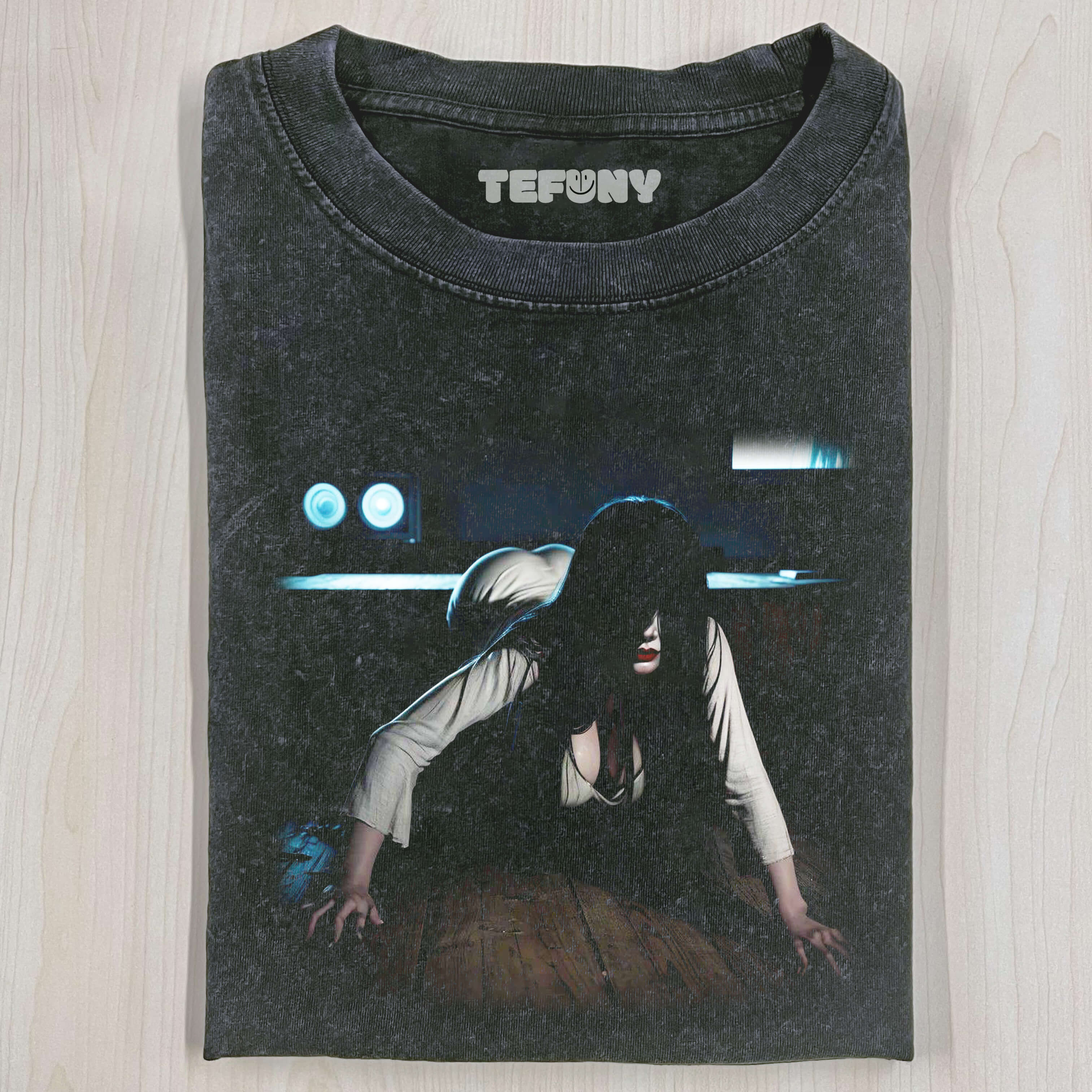 DARK CRAWLING WOMAN T-SHIRT