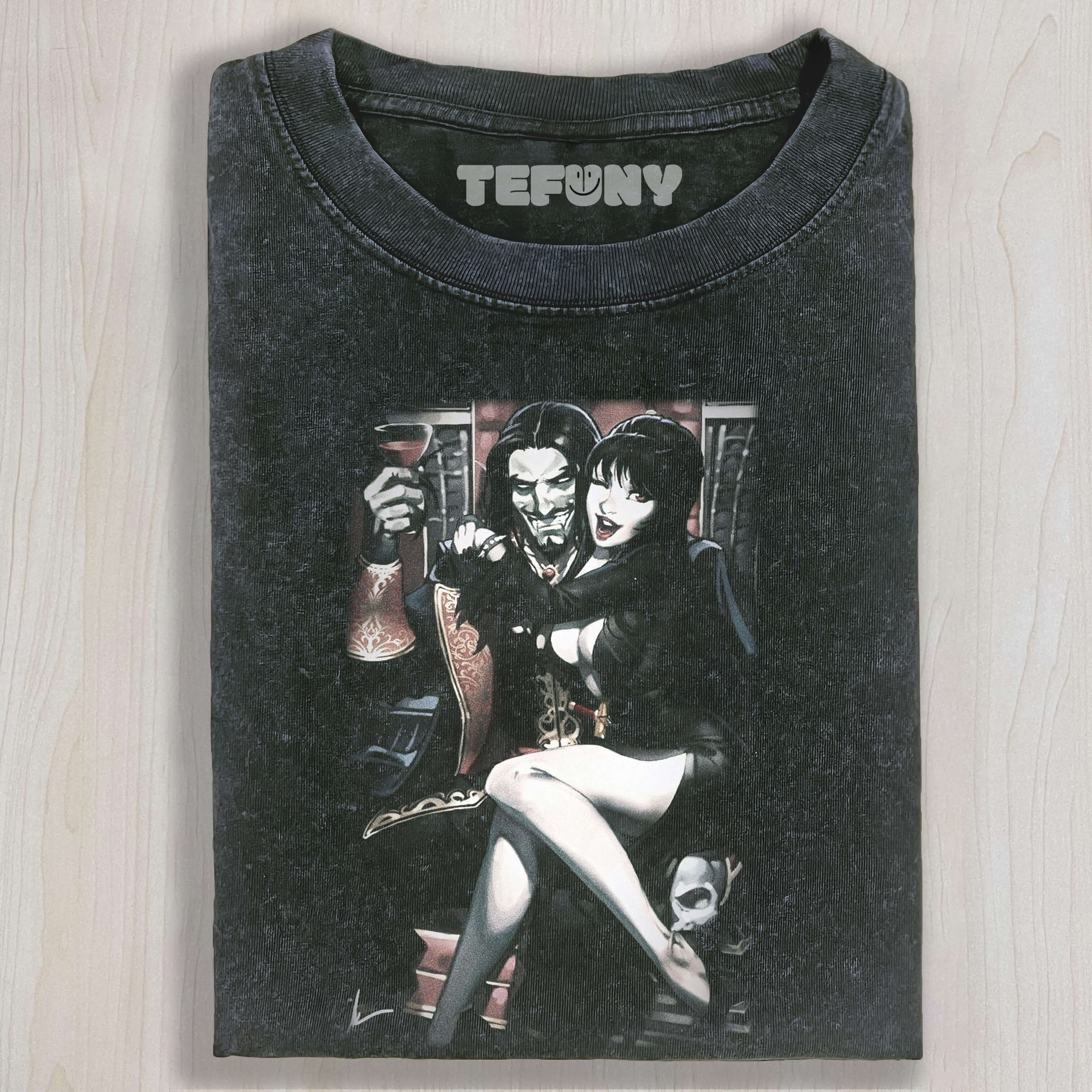 DRACULA AND ELVIRA T-SHIRT