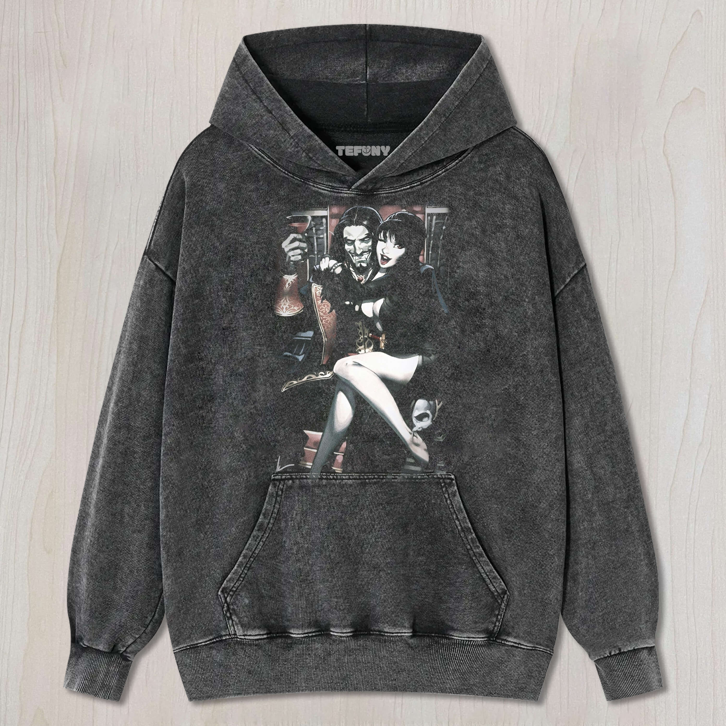 DRACULA AND ELVIRA T-SHIRT