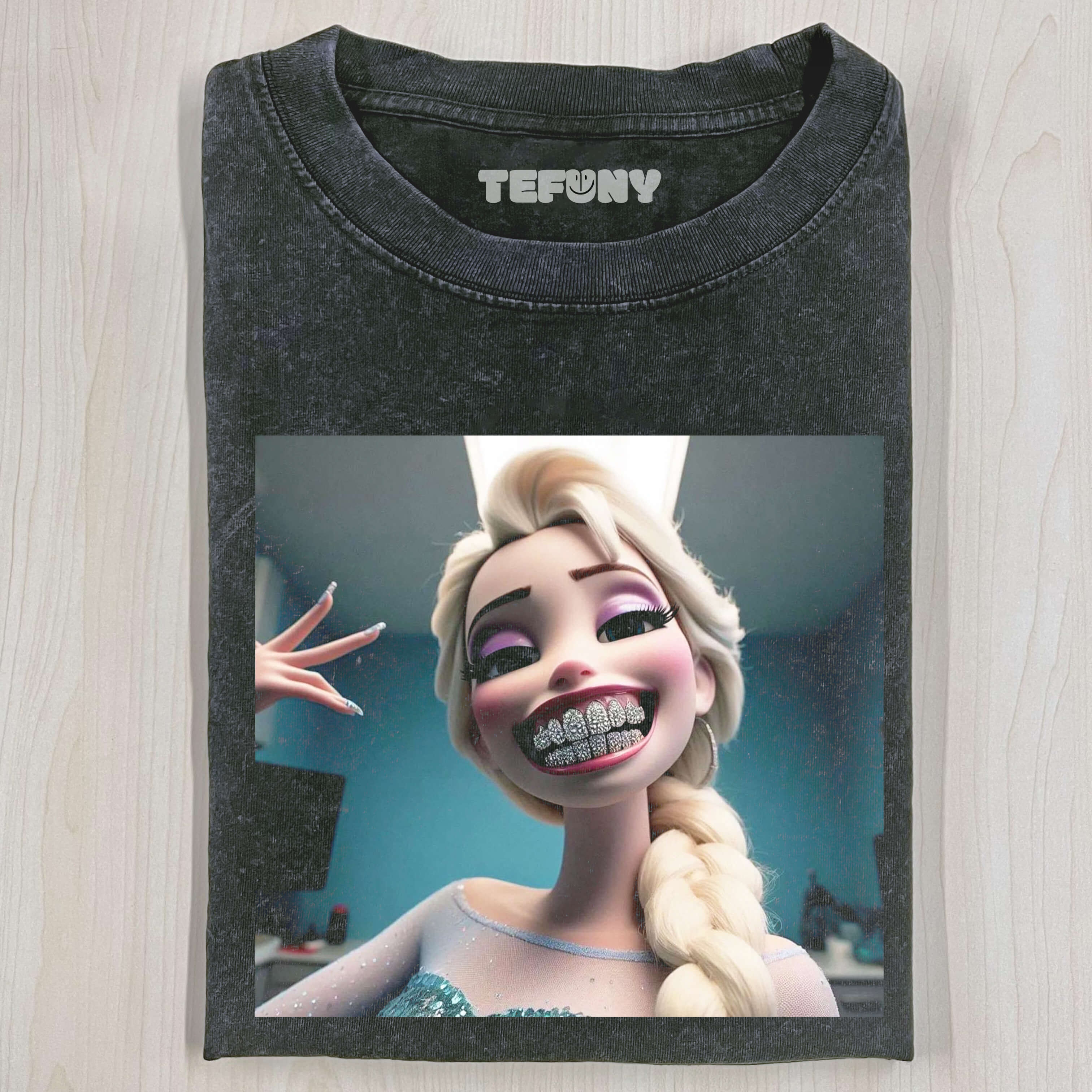 ELSA DIAMOND TOOTH T-SHIRT