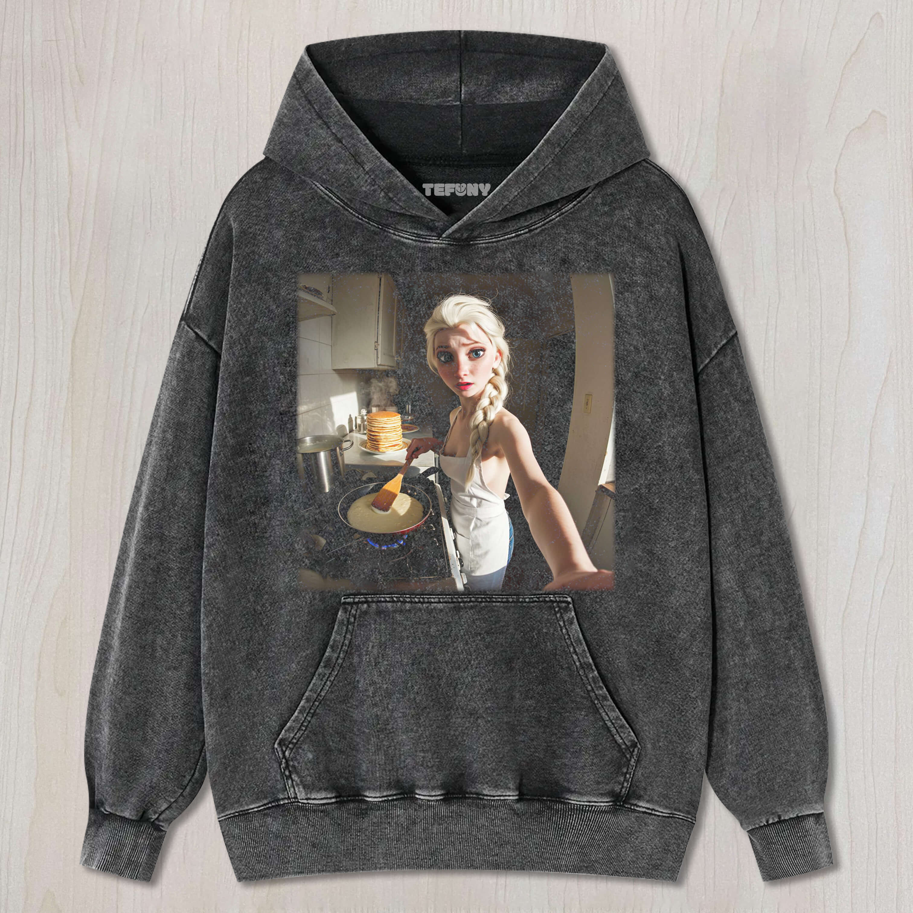 ELSA FROM FROZEN IN THE KITCHEN TEE & SWEAT & HOOD