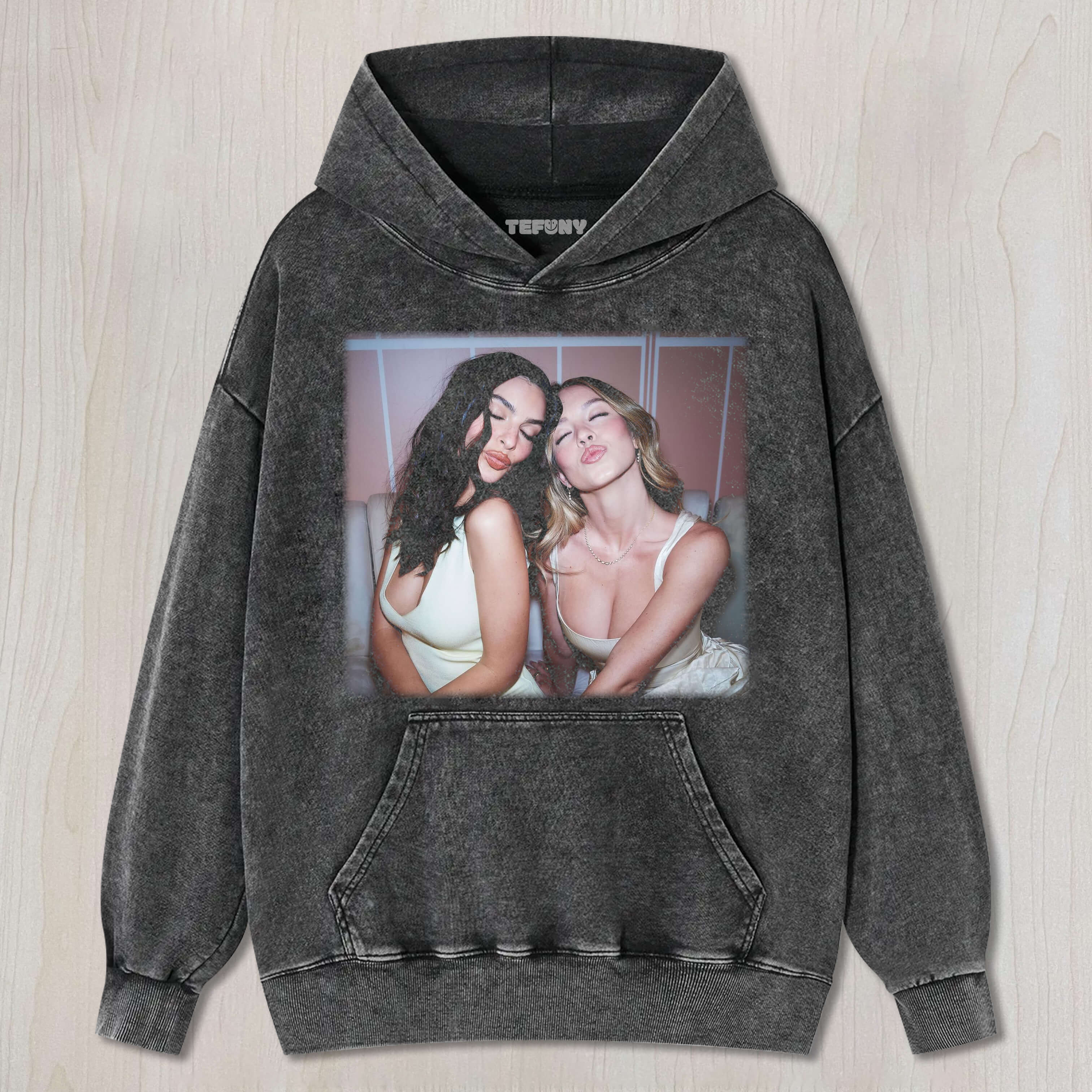 EMILY RATAJKOWSKI AND SYDNEY SWEENEY TEE & SWEAT & HOOD