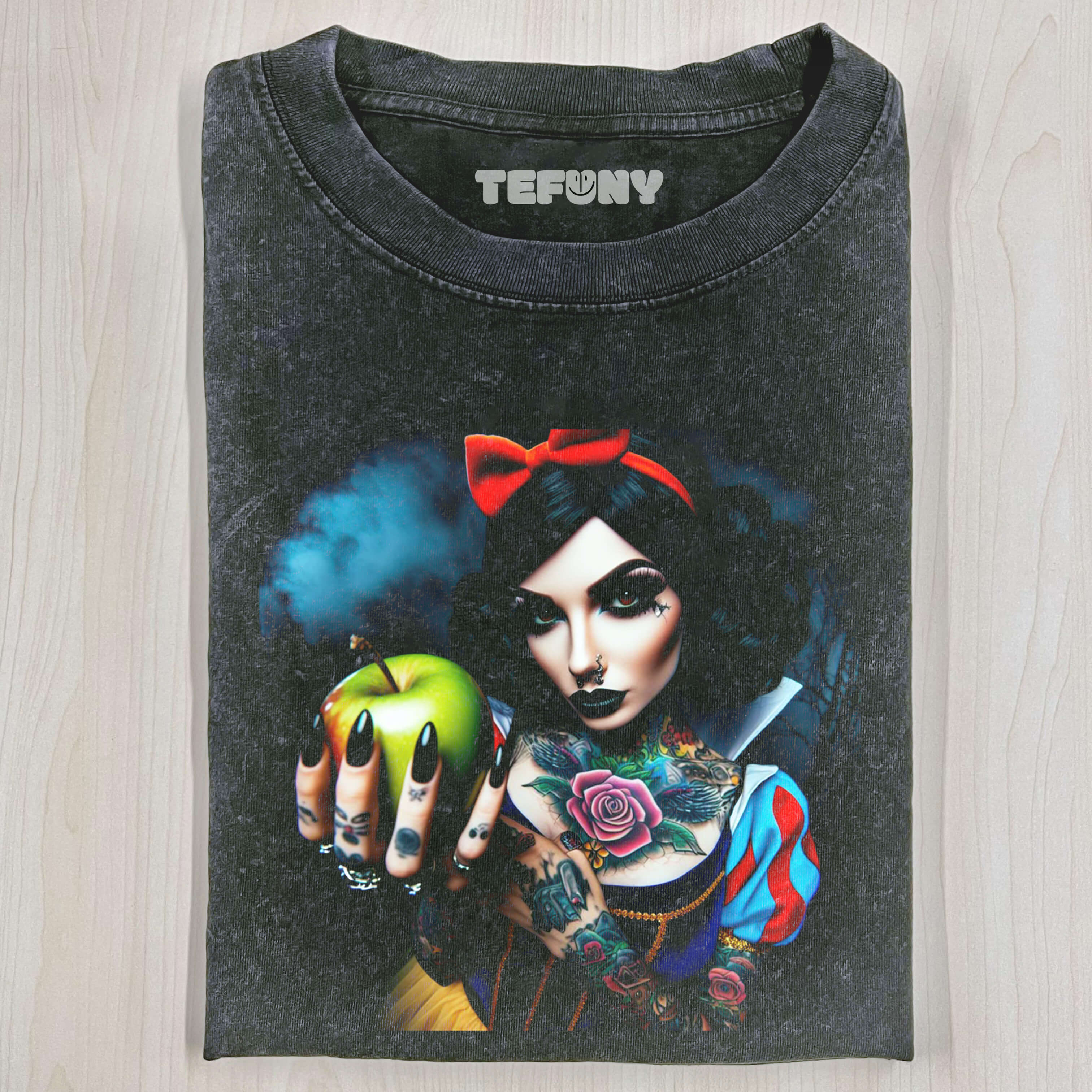 EVIL SNOW WHITE HOLDING AN APPLE T-SHIRT