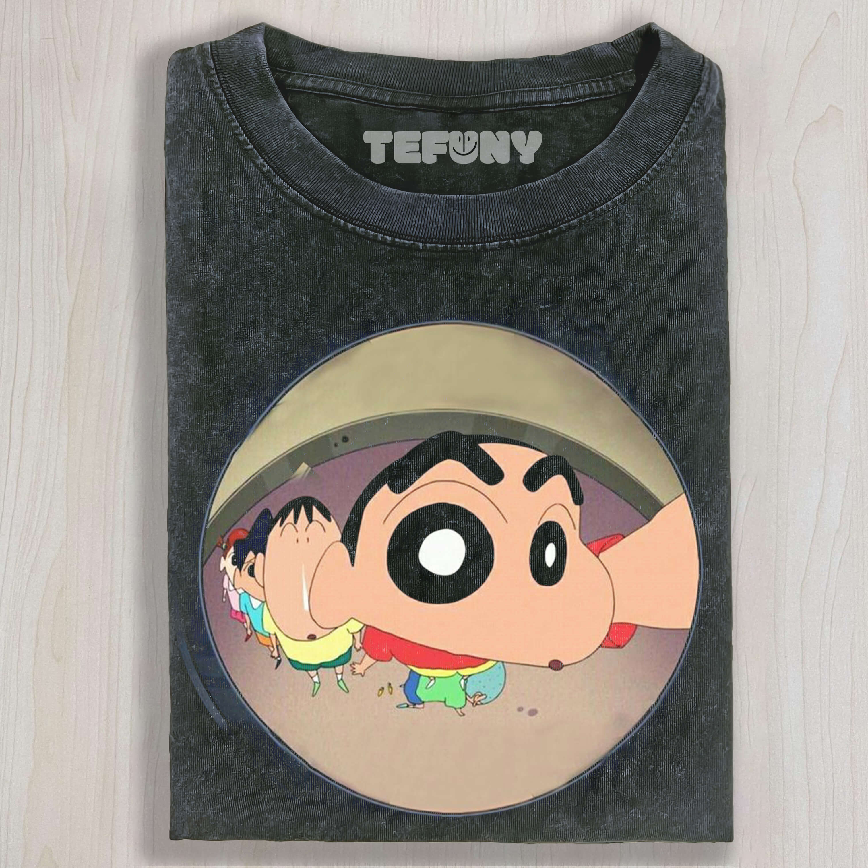 FISHEYE CRAYON SHIN-CHAN T-SHIRT