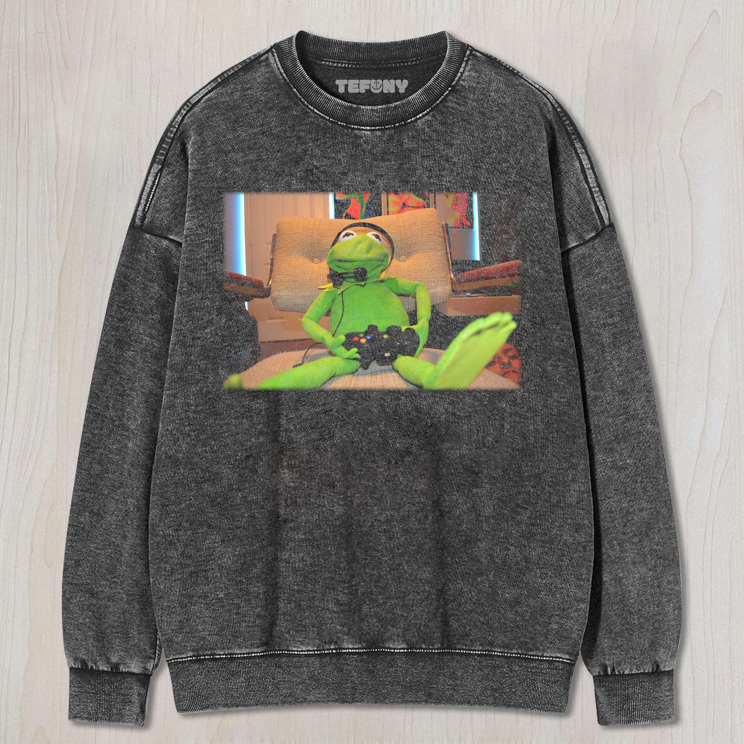 FROG PLAYS GAMES TEE & SWEAT & HOOD