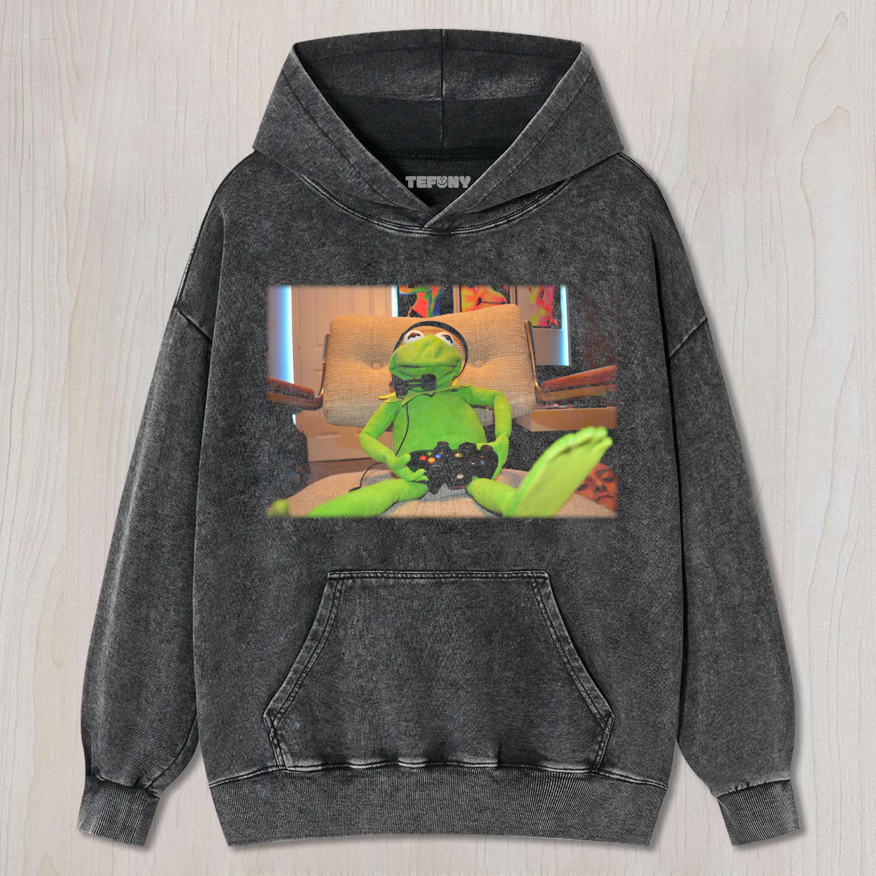 FROG PLAYS GAMES TEE & SWEAT & HOOD