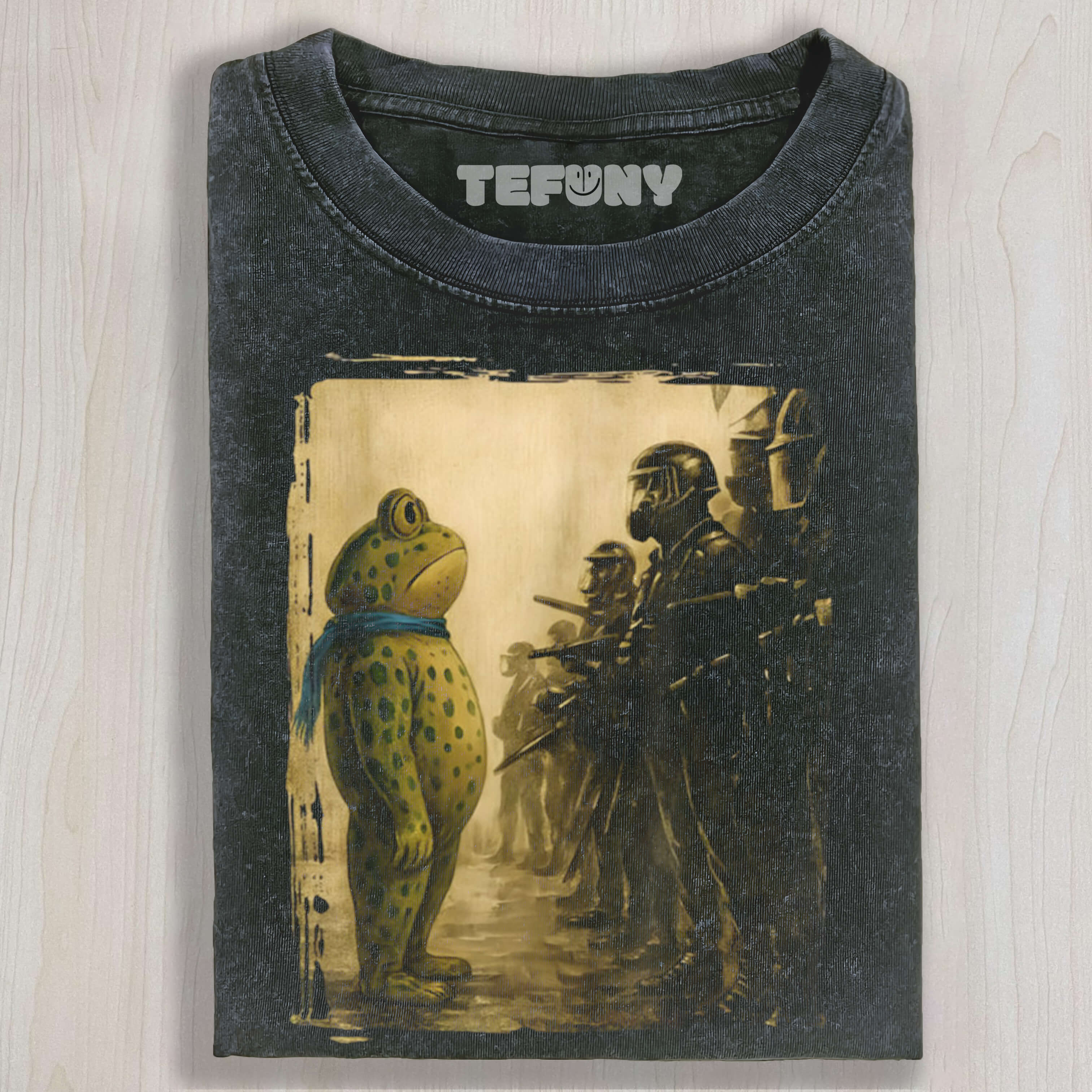 FROG MEETS ROBOT FACE TO FACE T-SHIRT
