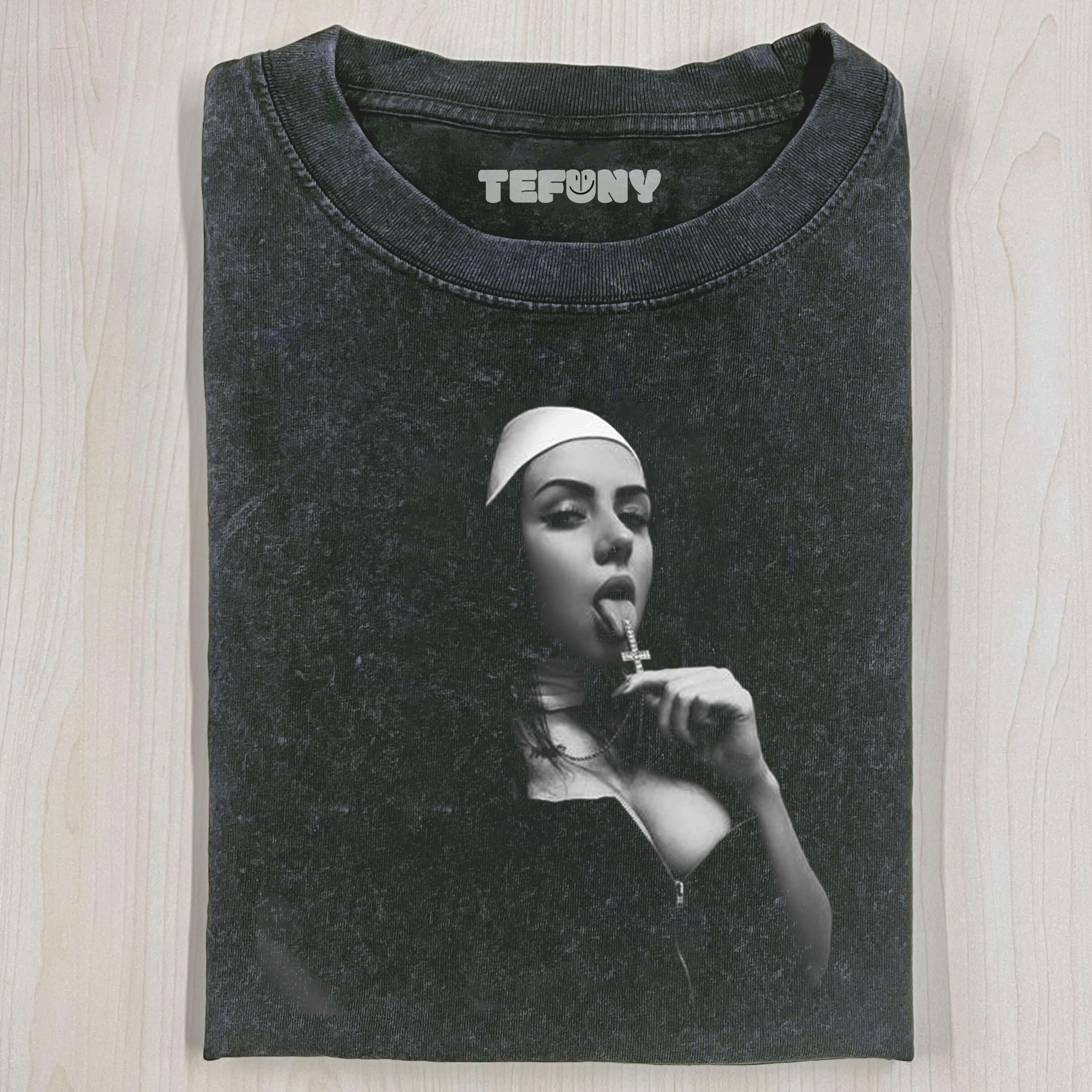 FUNNY NUN T-THIRT