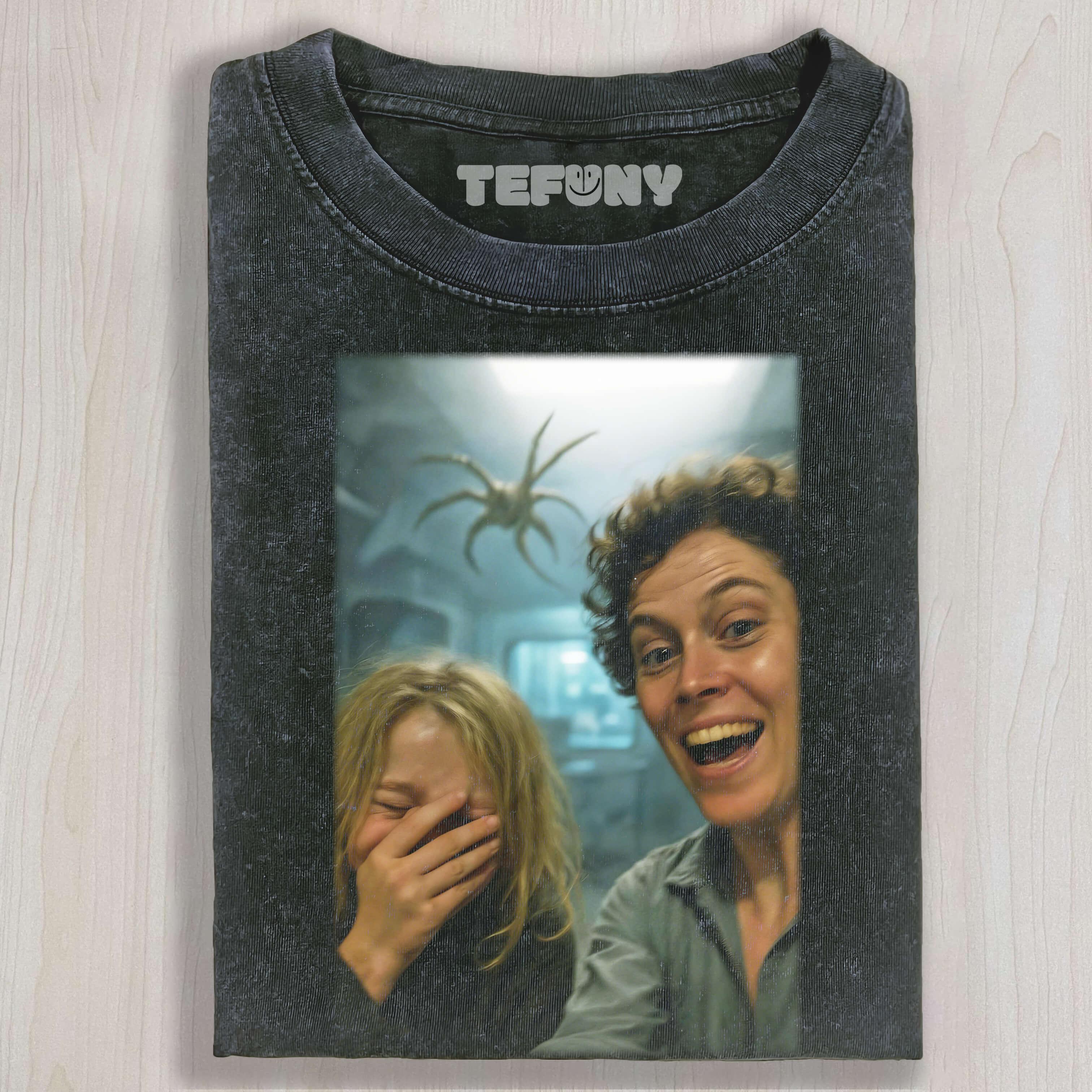 FUNNY ALIEN TEE & SWEAT & HOOD