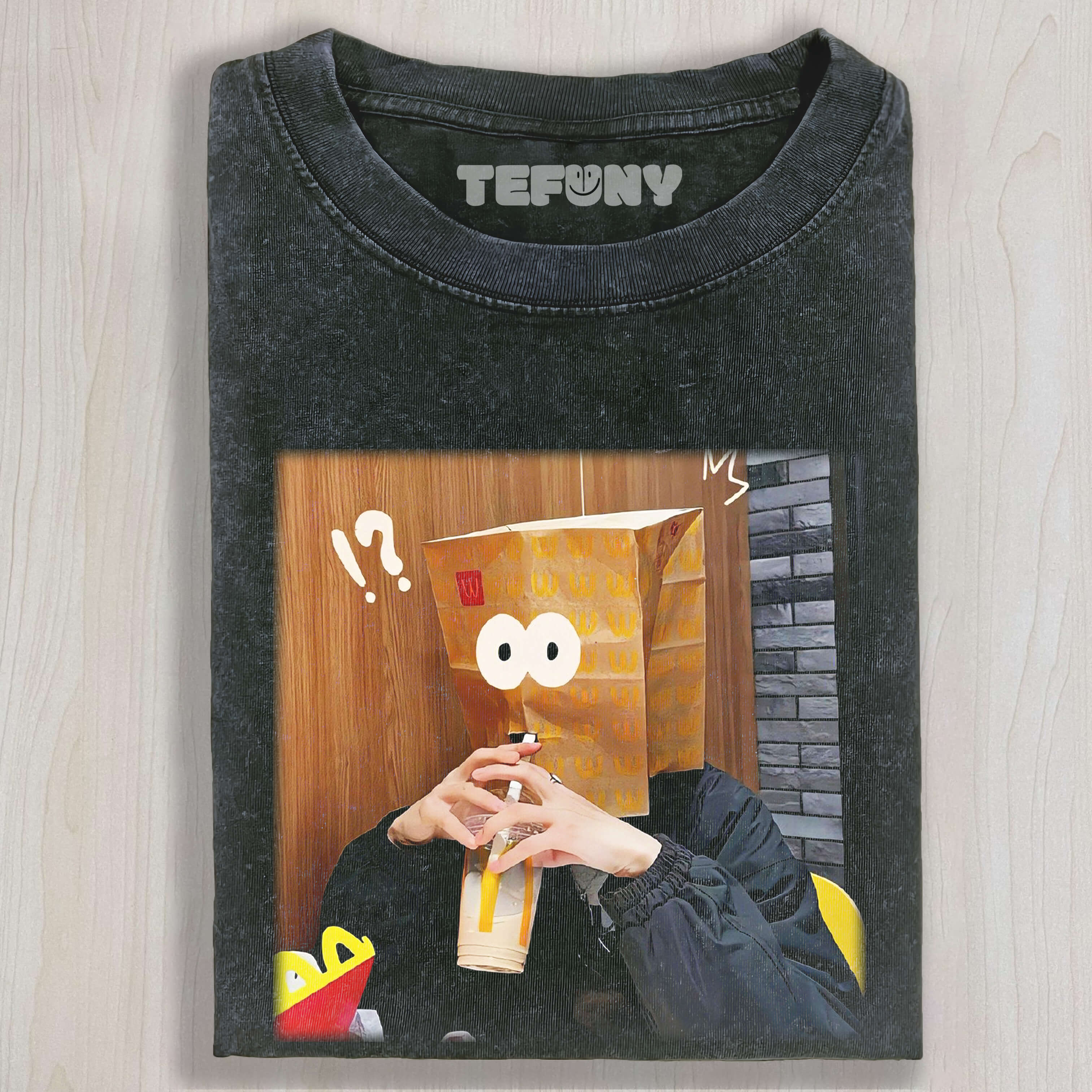 FUNNY CARDBOARD BOX PEOPLE EATING T-SHIRT