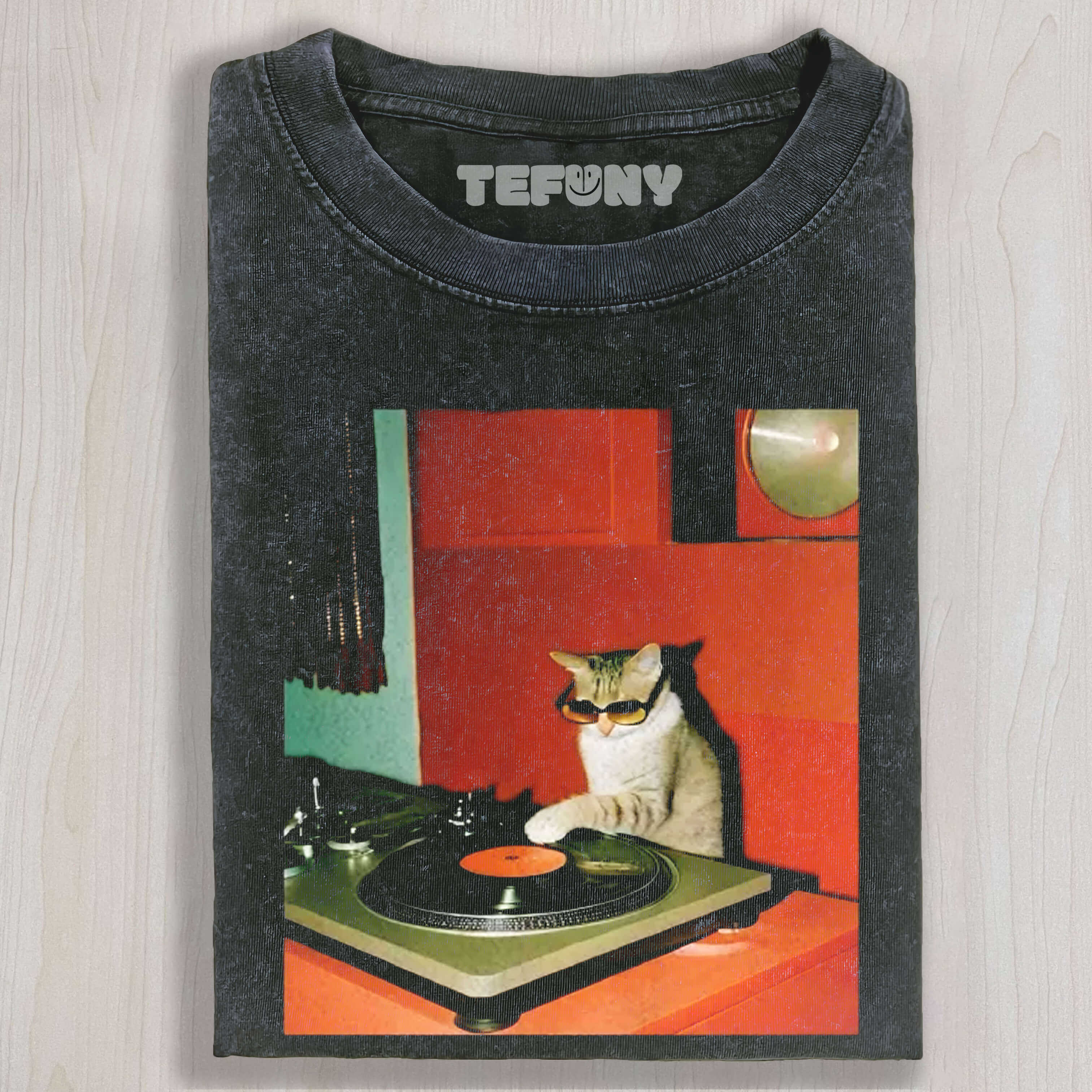 FUNNY CAT DJ MEME VINTAGE WASHED TEE & SWEAT & HOOD