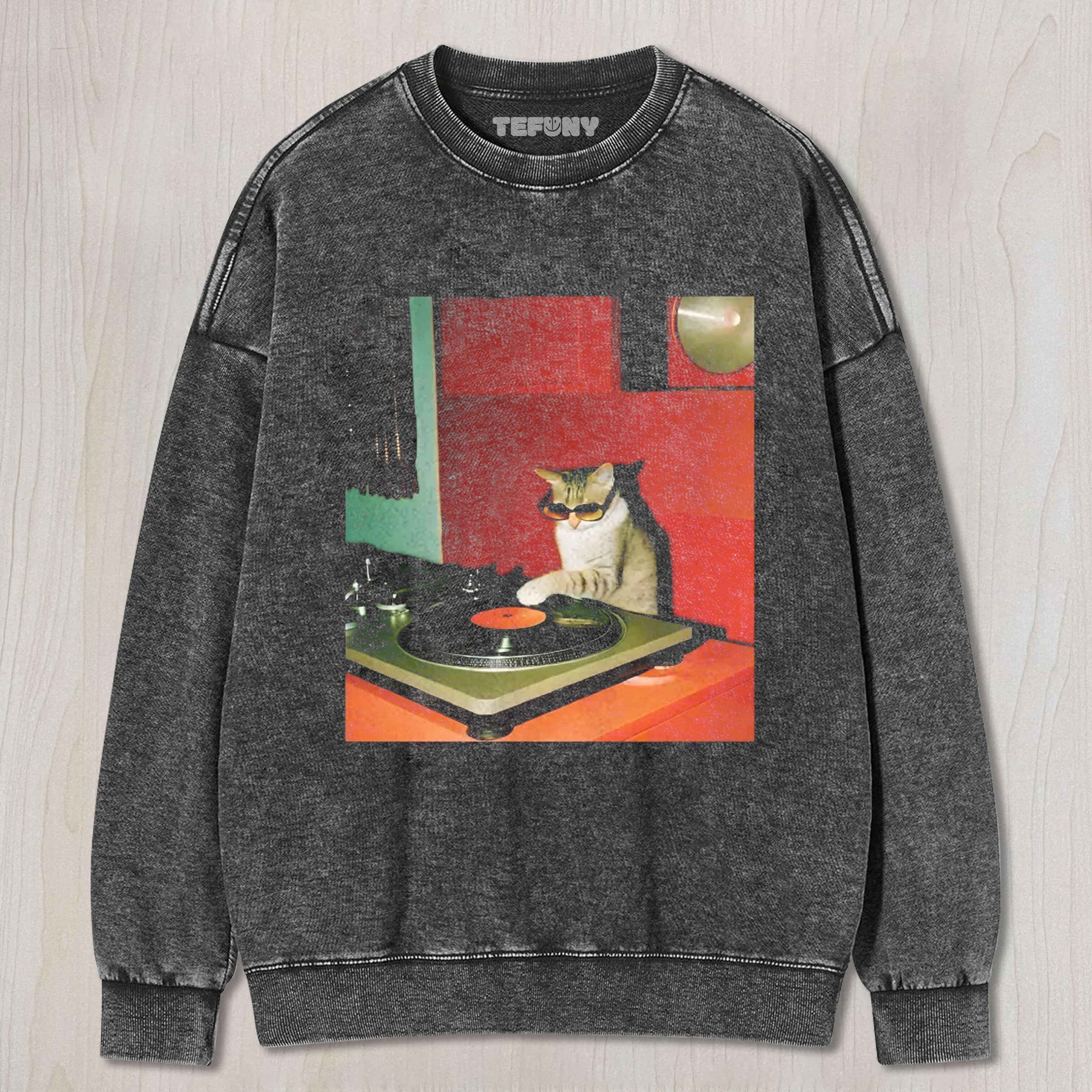 FUNNY CAT DJ MEME VINTAGE WASHED TEE & SWEAT & HOOD
