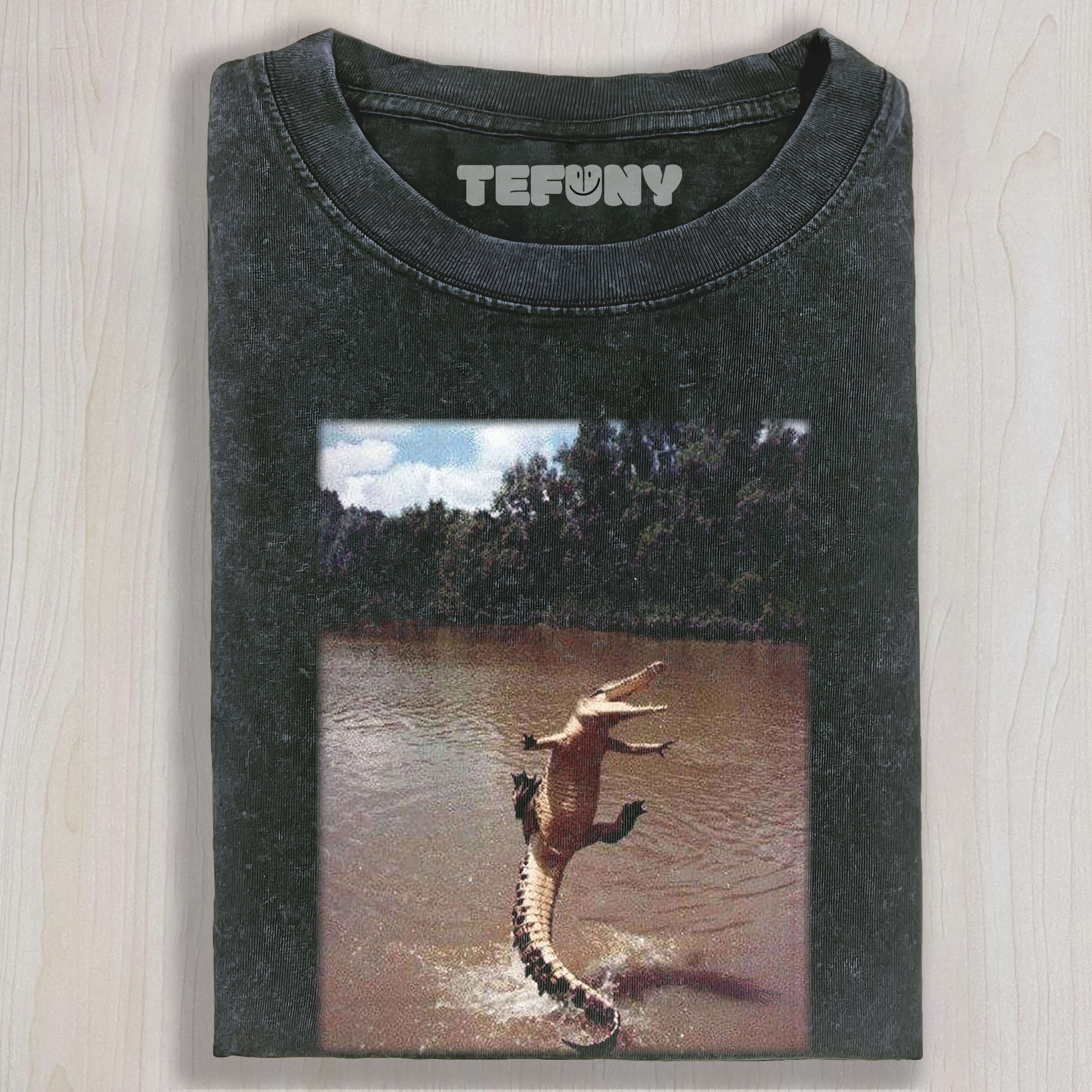 FUNNY CROCODILE T-SHIRT