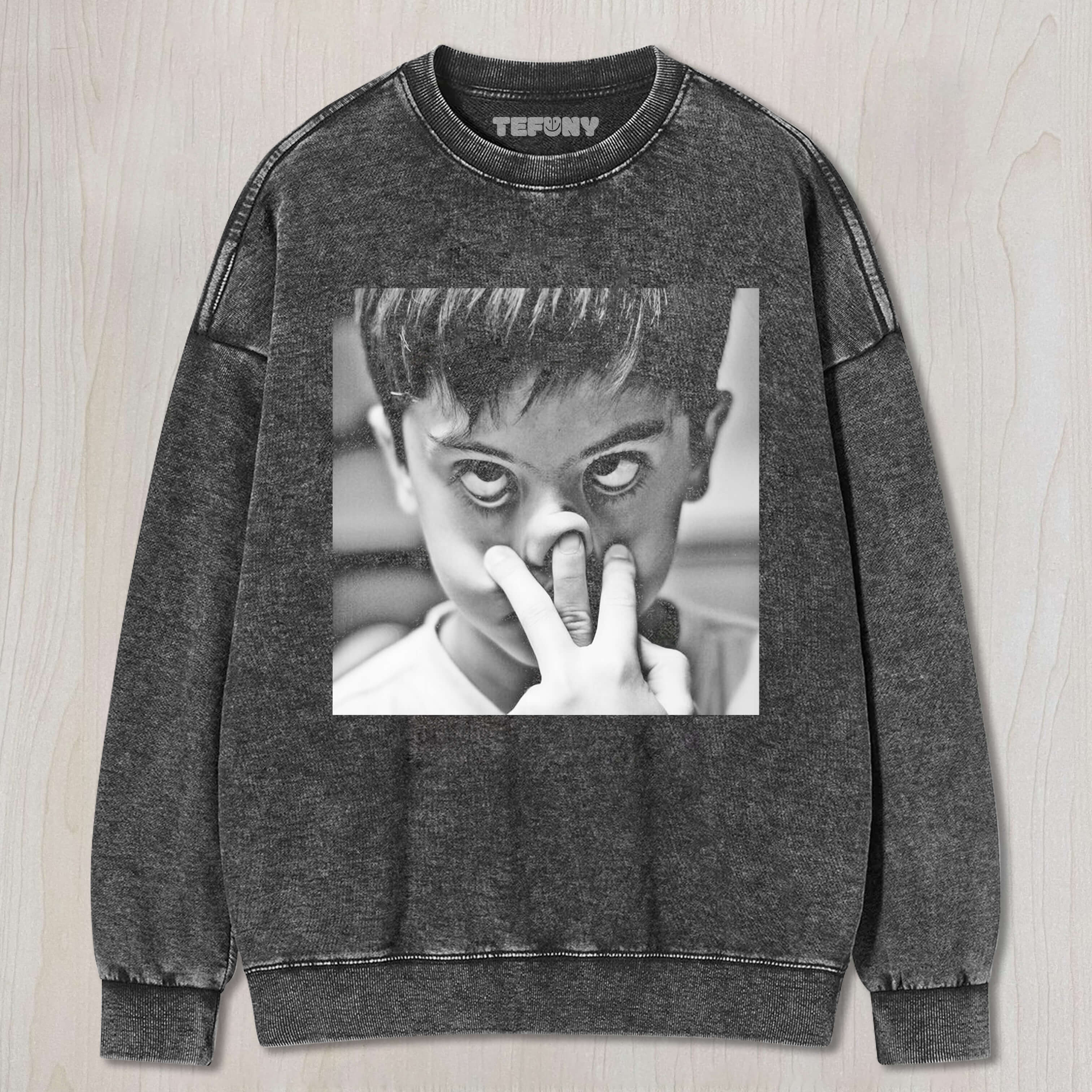 FUNNY KID STICKING HIS HAND IN HIS NOSTRIL T-SHIRT & LONG SLEEVES & HOODIES