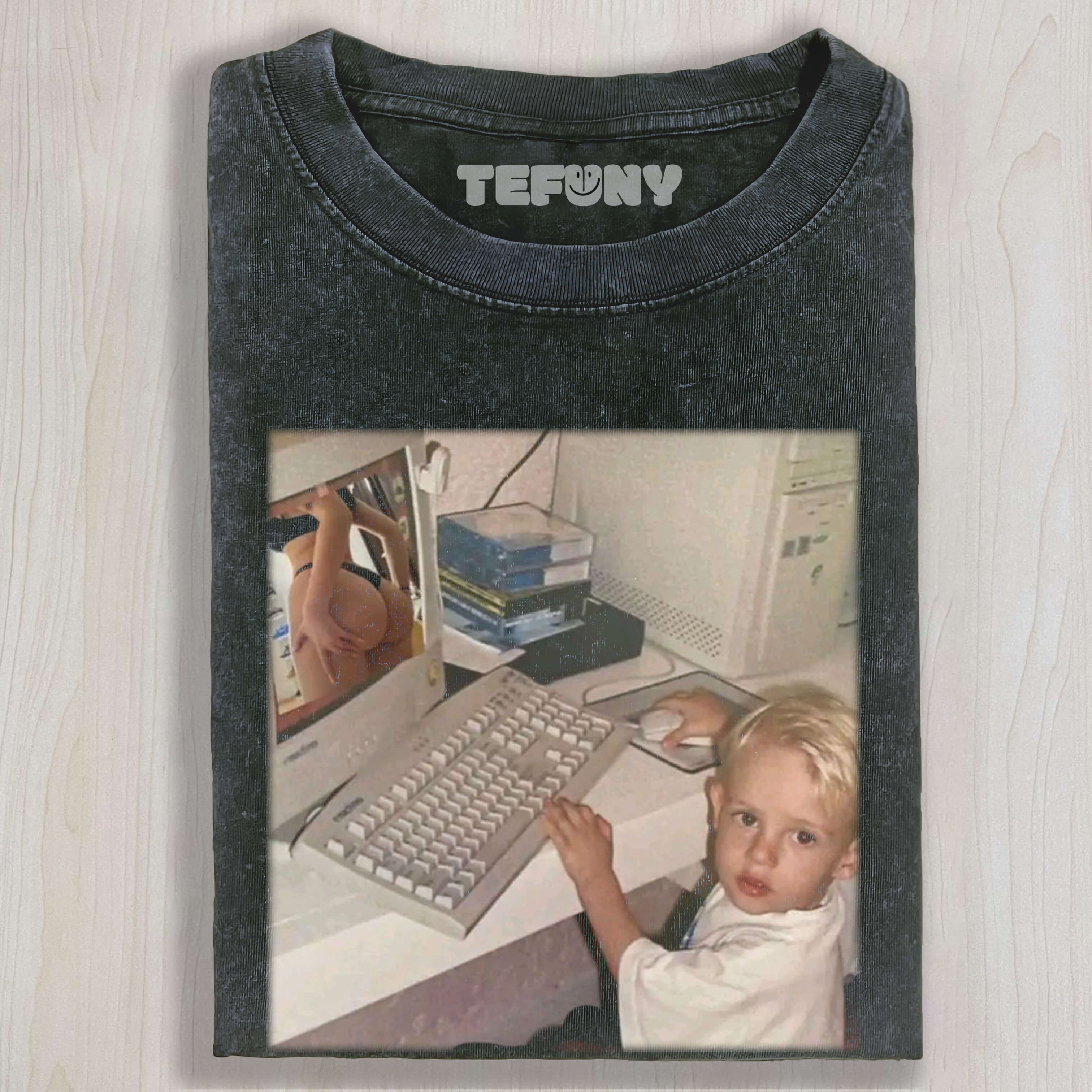 FUN KID PLAYING COMPUTER TEE & SWEAT & HOOD