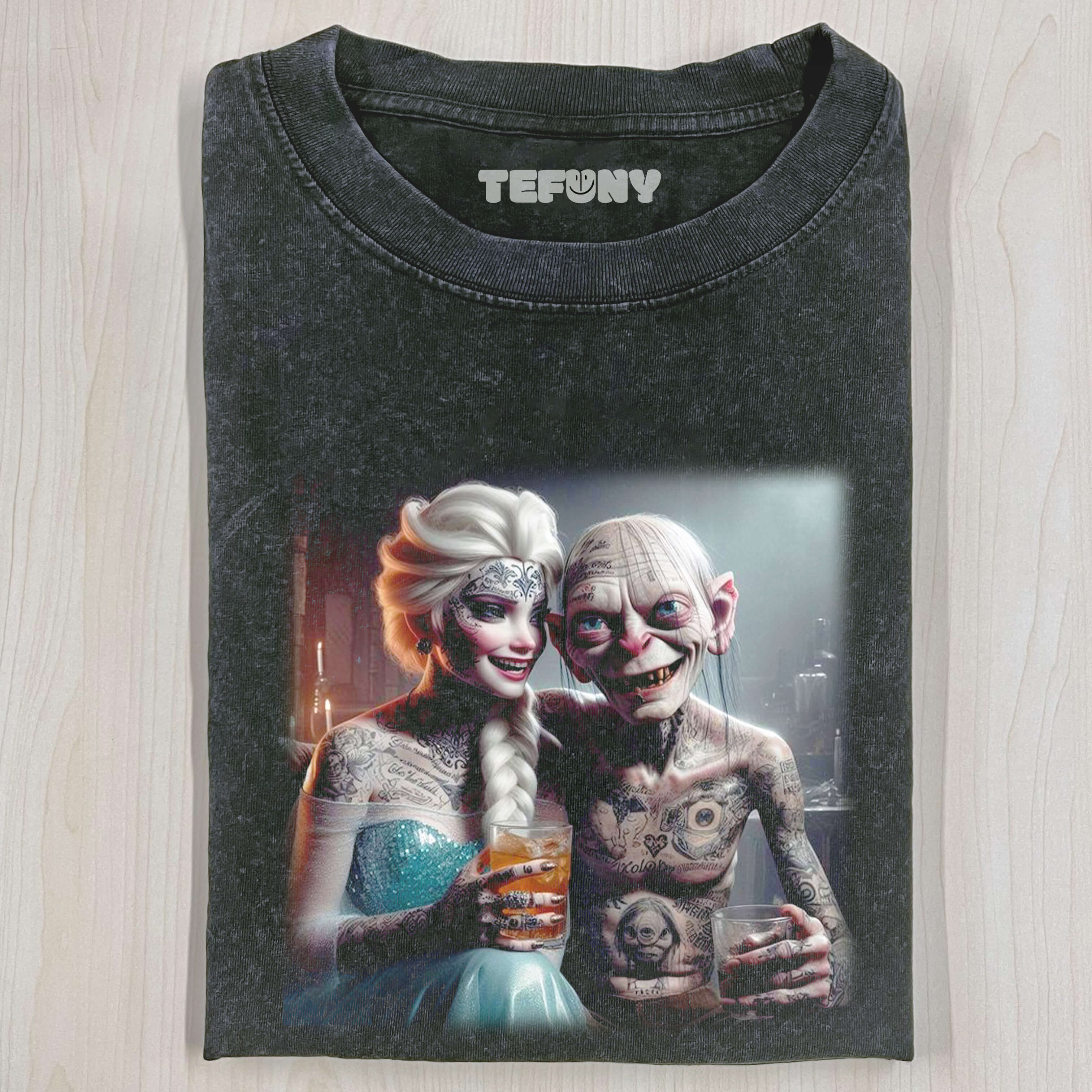 GOLLUM & ELSA T-SHIRT