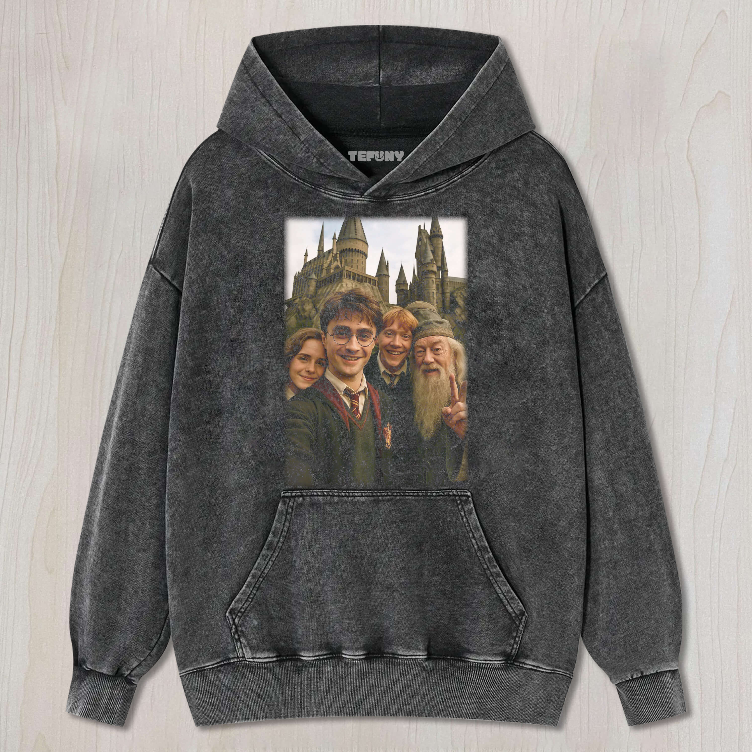 HARRY POTTER GROUP PHOTO TEE & SWEAT & HOOD