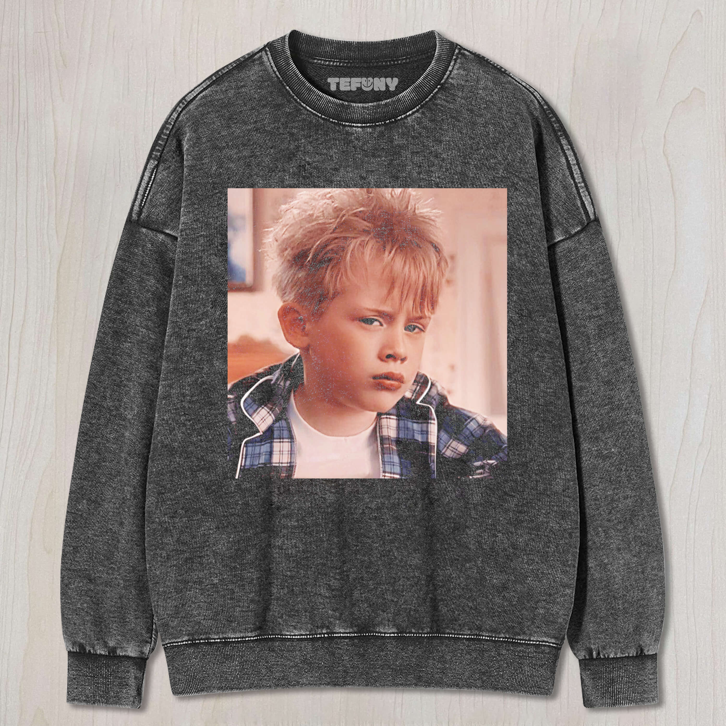 KEVIN MCCALLISTER'S EYES T-SHIRT & LONG SLEEVES & HOODIES