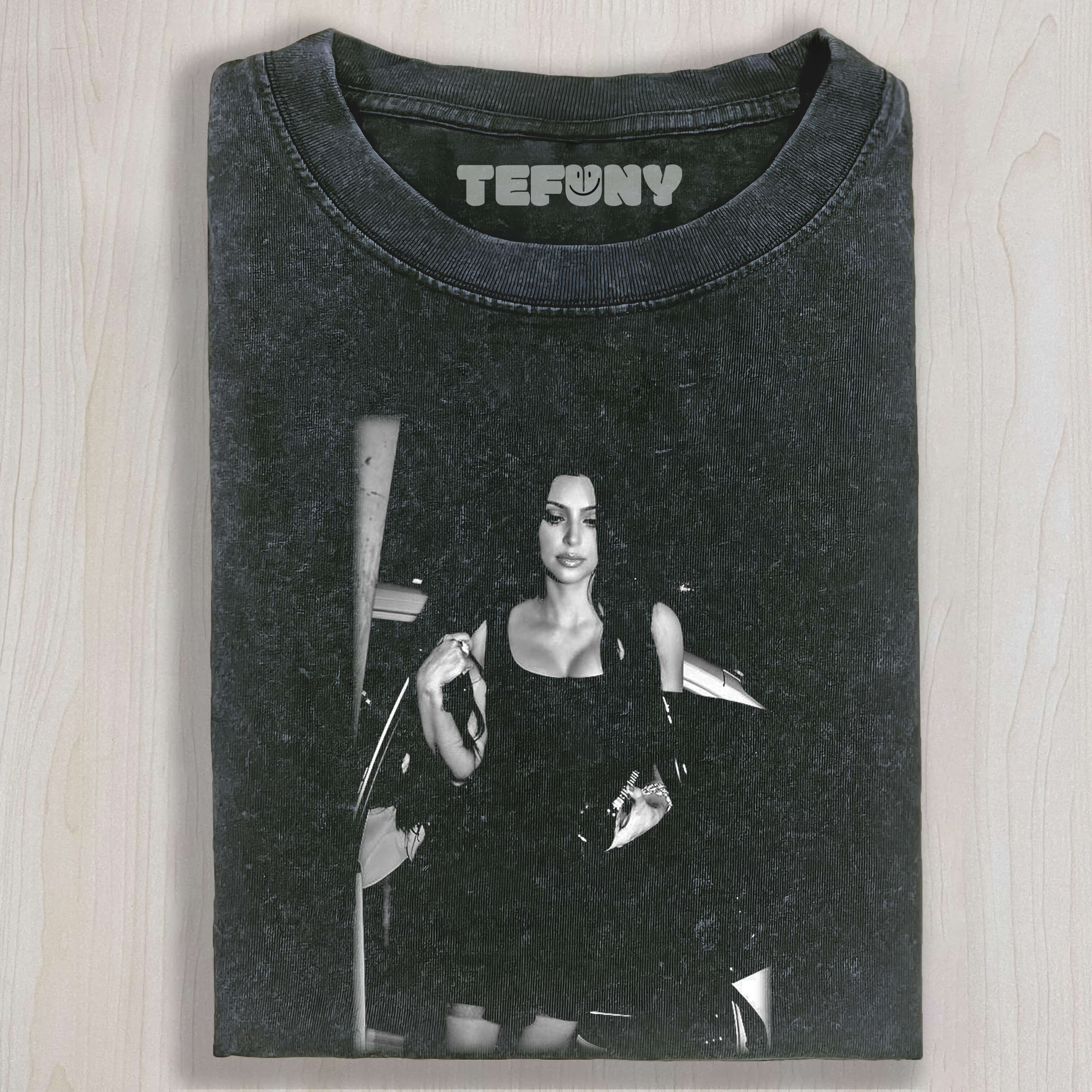 KIM KARDASHIAN T-SHIRT