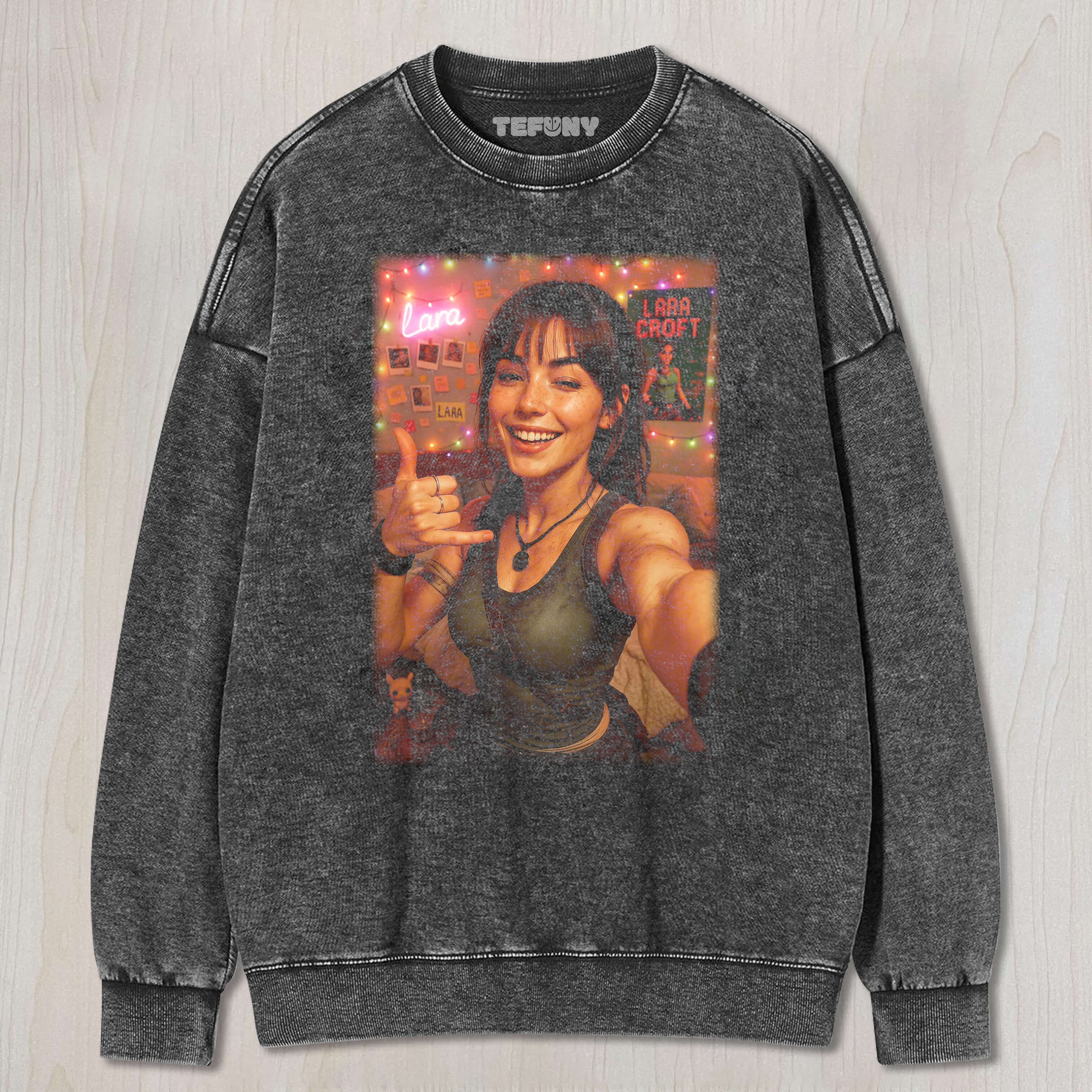 LARA CROFT TEE & SWEAT & HOOD