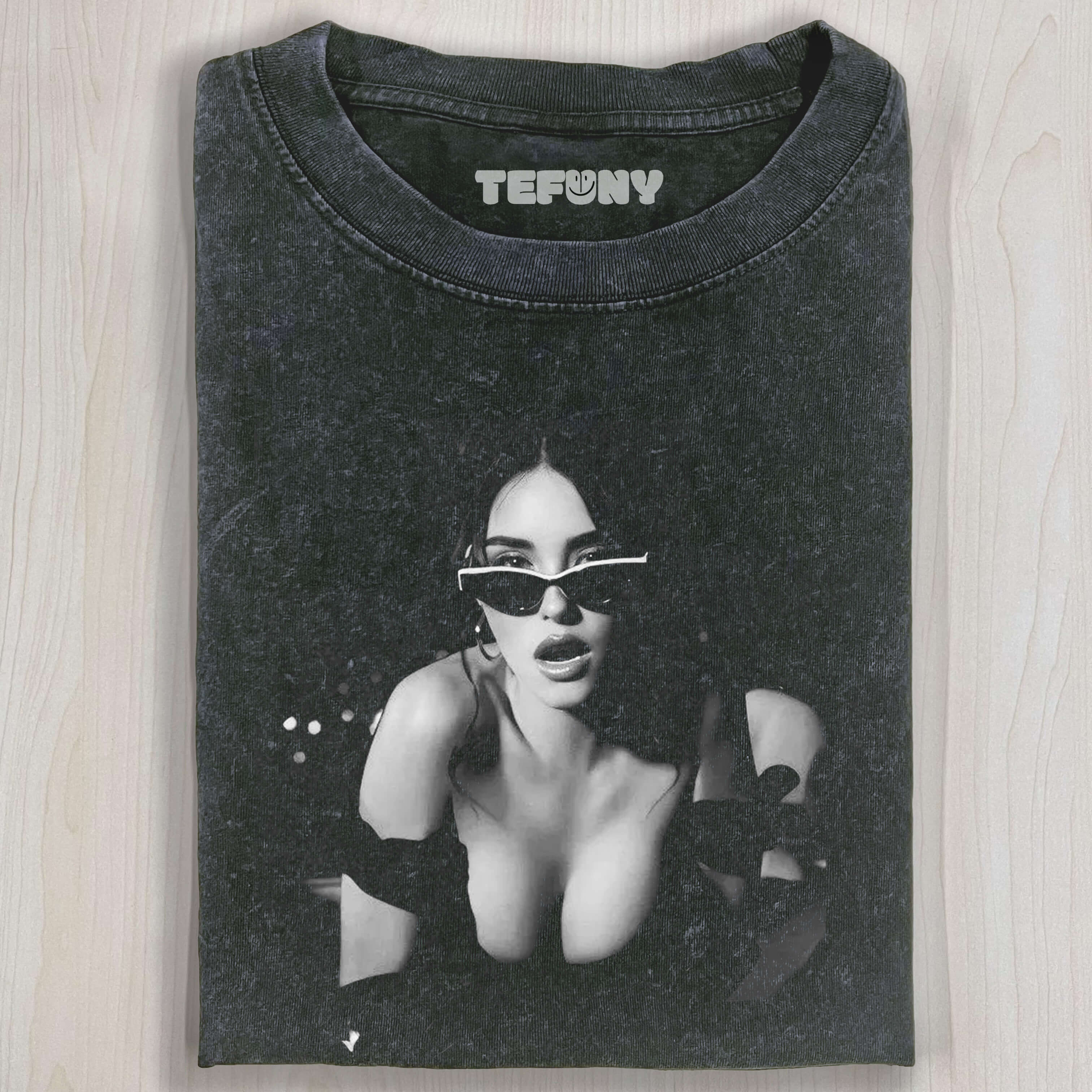 MADISON BEER V1 T-SHIRT