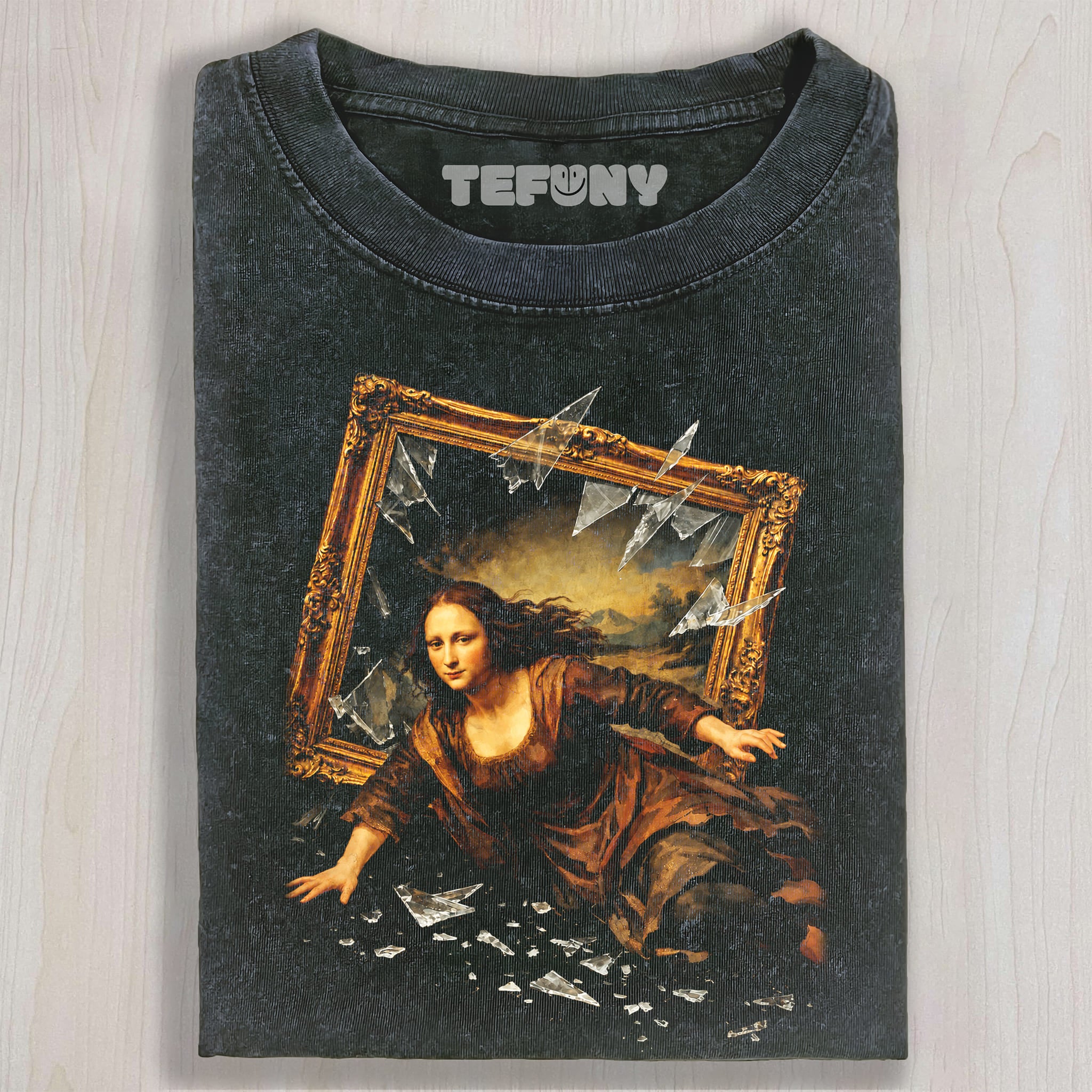 MONA LISA ESCAPES THE PAINTING UNISEX TEE, TANK TOP, LAYERED LS, SWEATSHIRT & HOODIE
