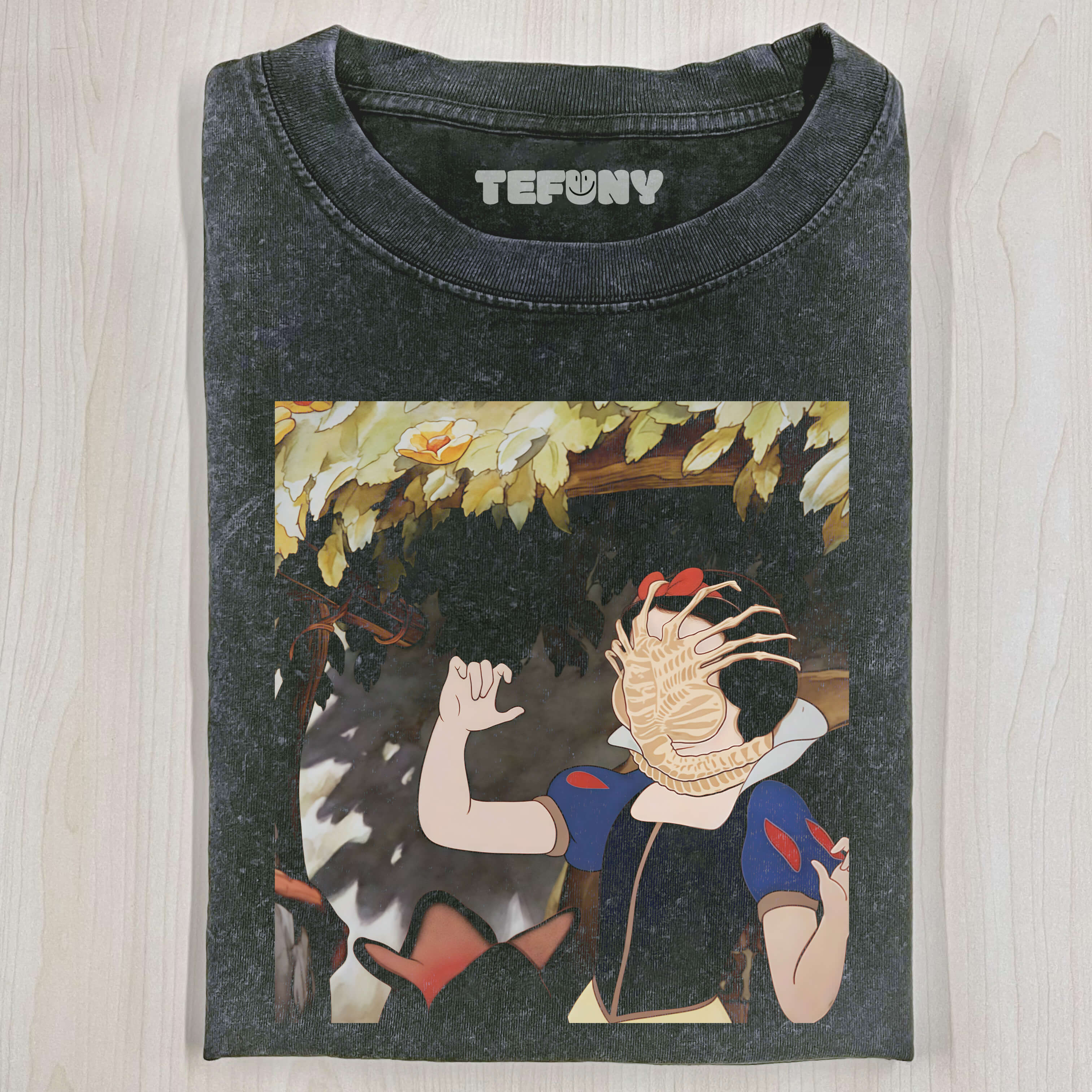 HUGGER HUG PRINCESS T-SHIRT