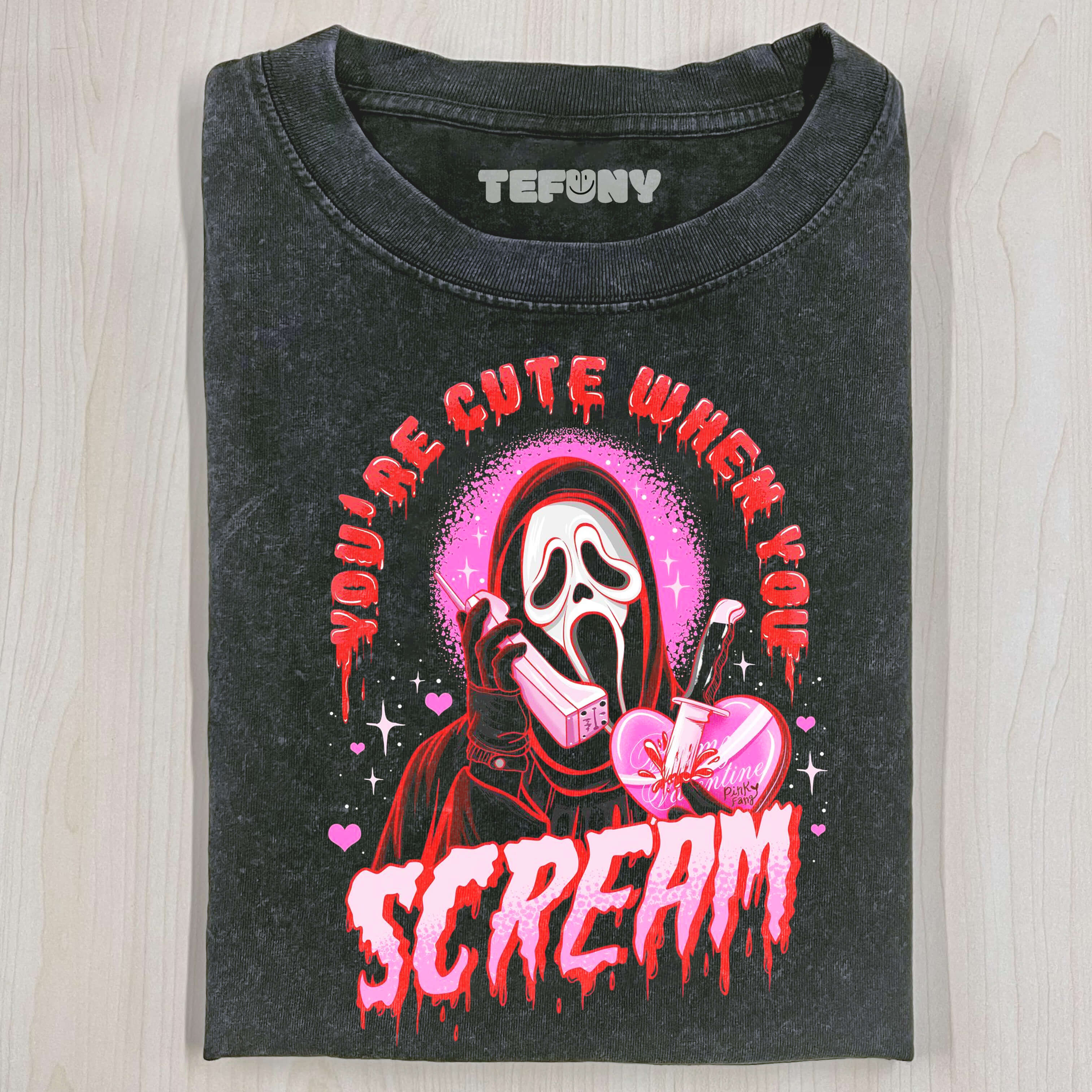 PINK GHOST FACE MAKING A PHONE CALL T-SHIRT