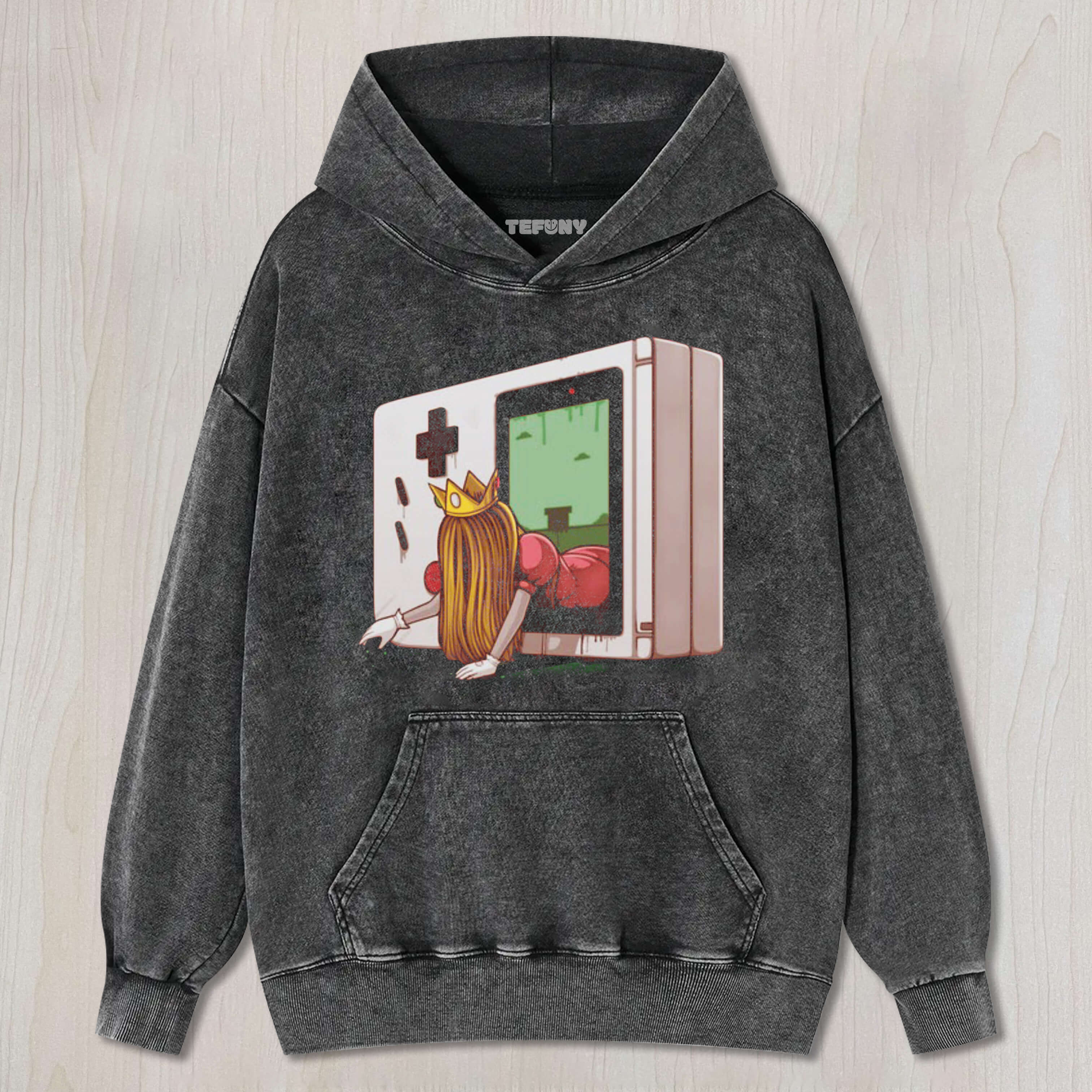 PRINCESS PEACH CLIMBED OUT OF THE GAME CONSOLE T-SHIRT & LONG SLEEVES & HOODIES