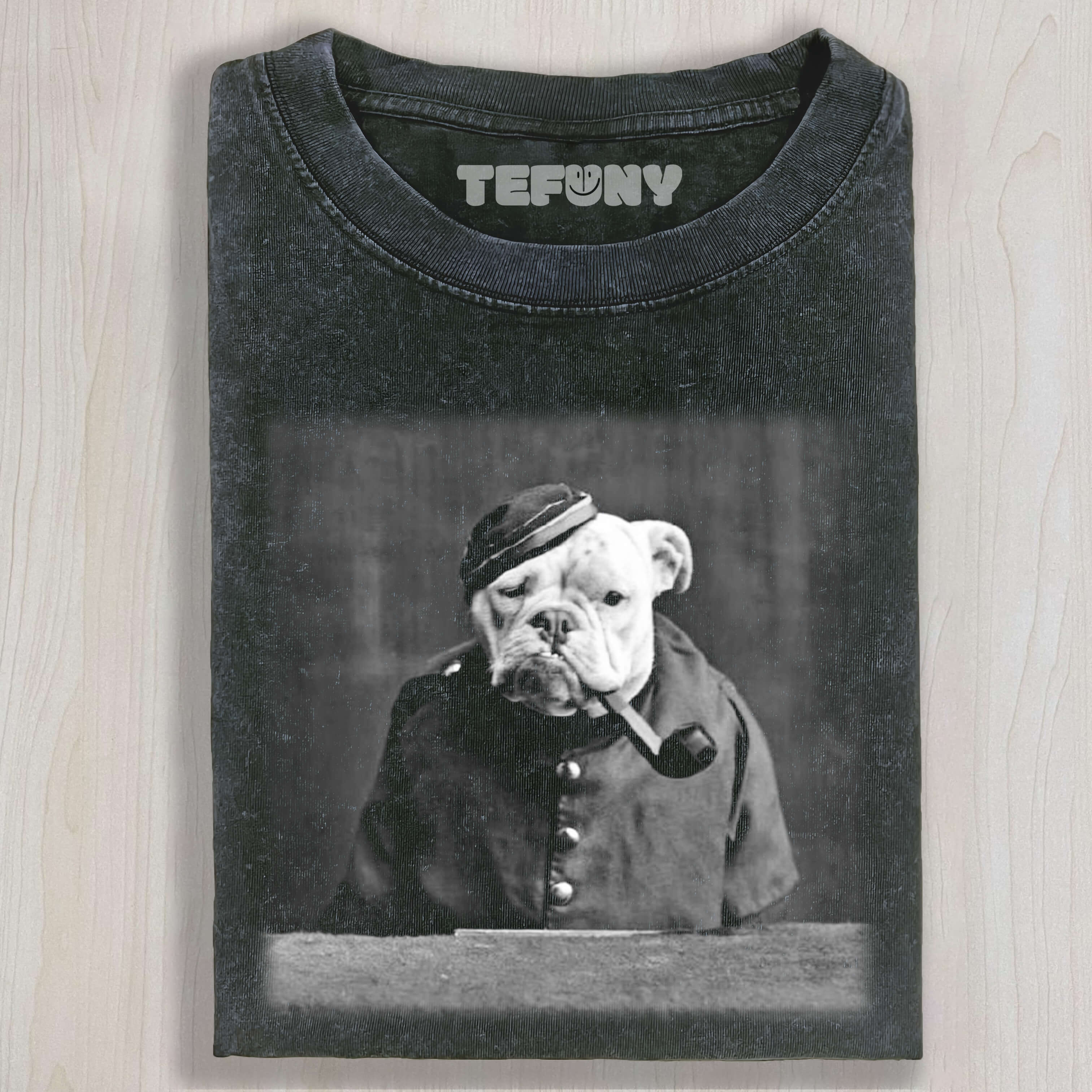 PUG SMOKING T-SHIRT & LONG SLEEVES & HOODIES