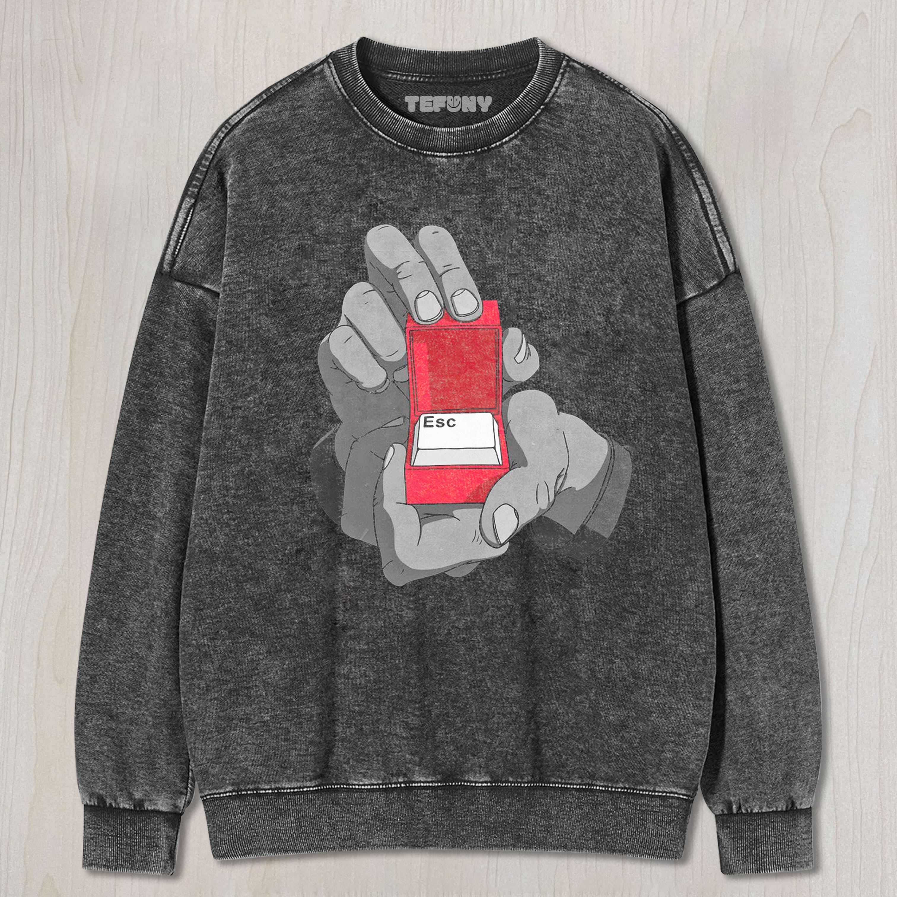 RED BOX ESC TEE & SWEAT & HOOD