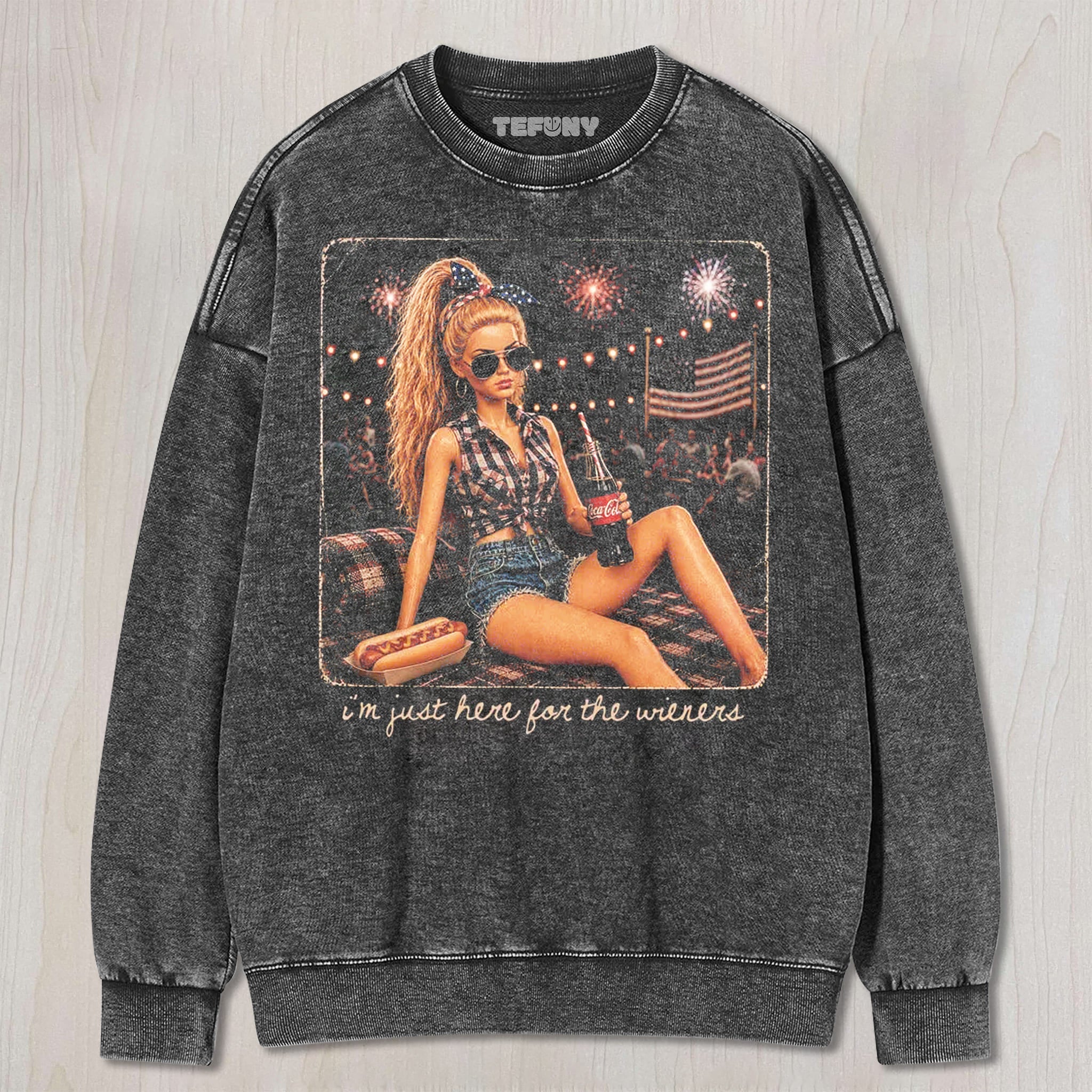RETRO DOLL 4TH OF JULY V6 UNISEX TEE, TANK TOP, LAYERED LS, SWEATSHIRT & HOODIE