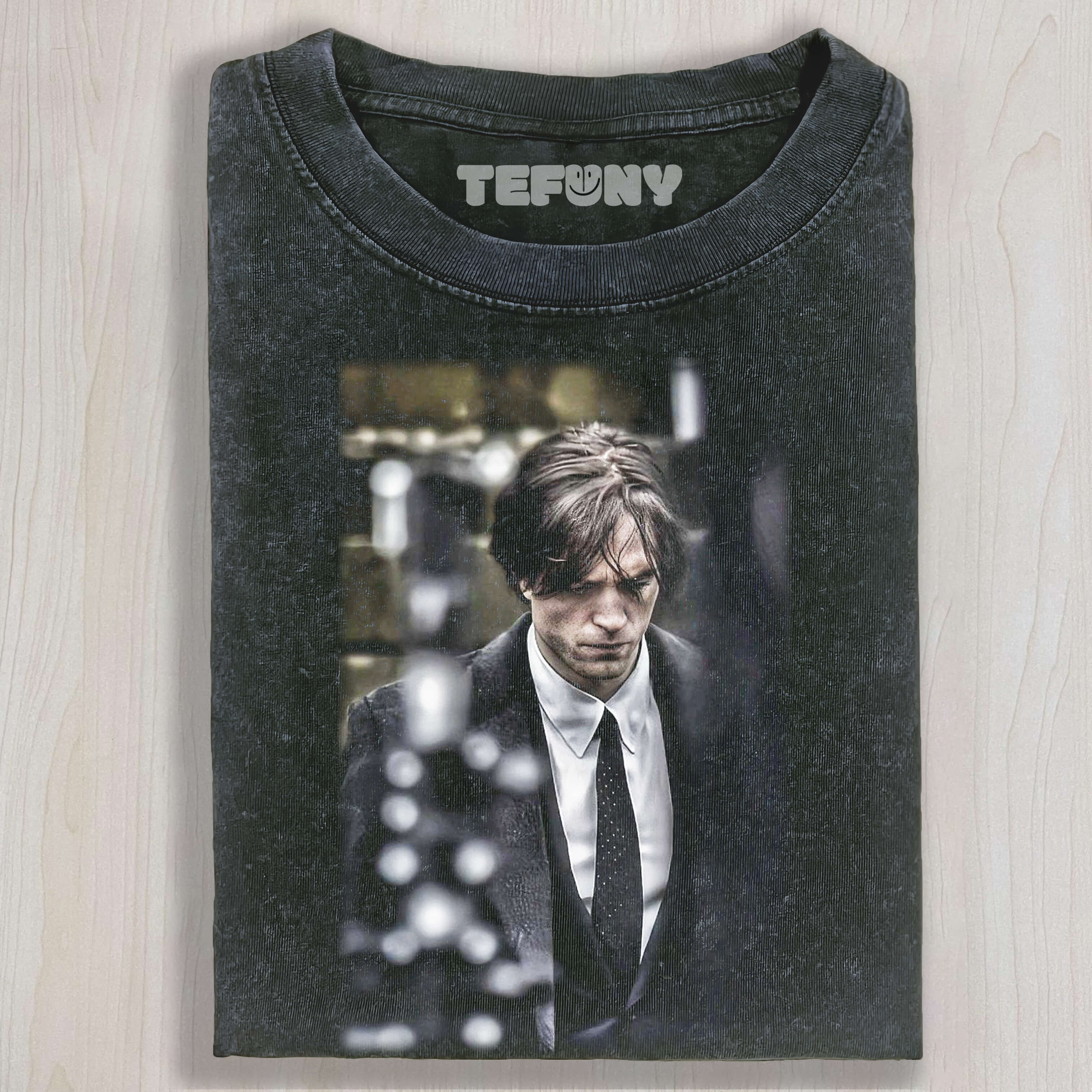 ROBERT PATTINSONTHE BATMAN T-SHIRT