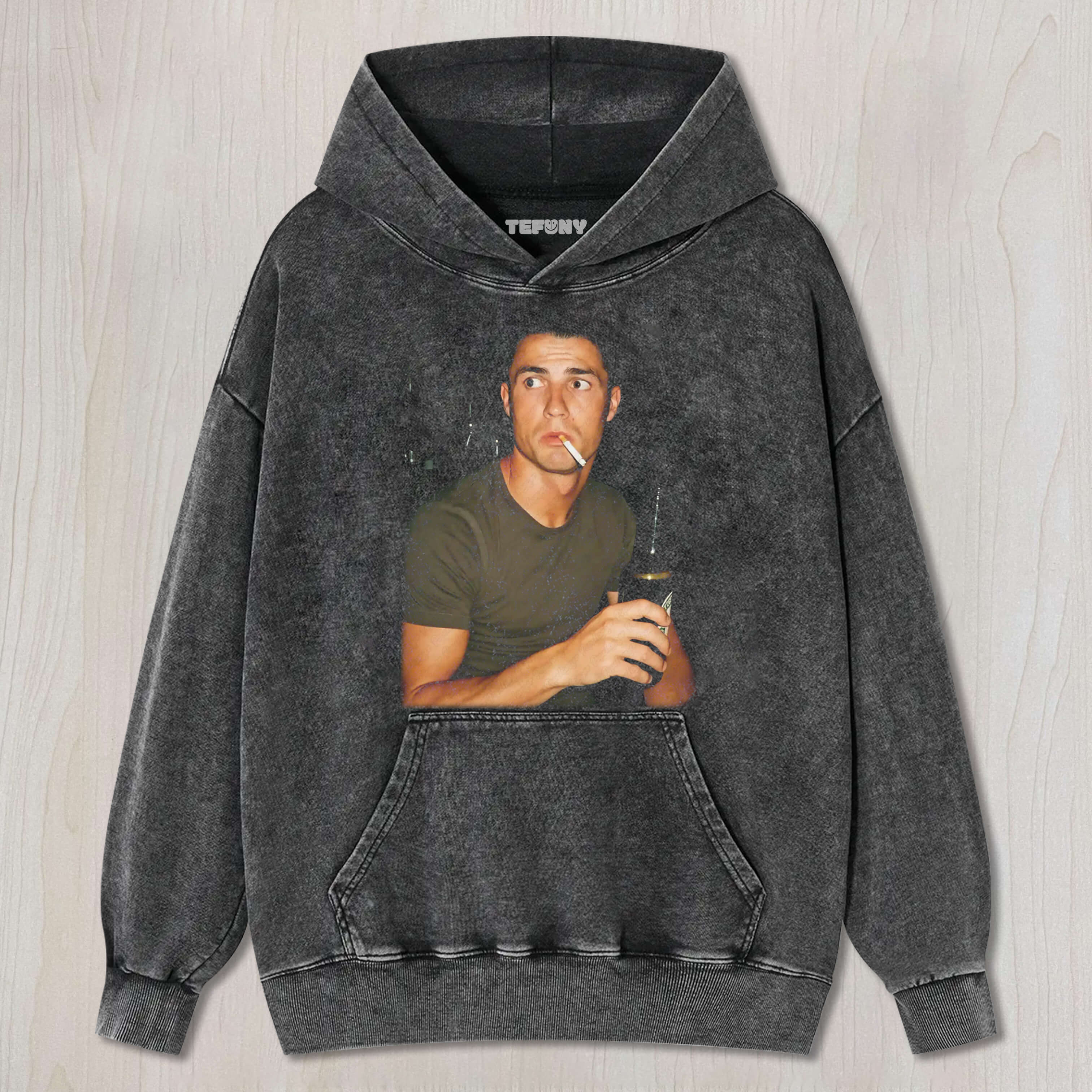 RONALDO DRINKS T-SHIRT