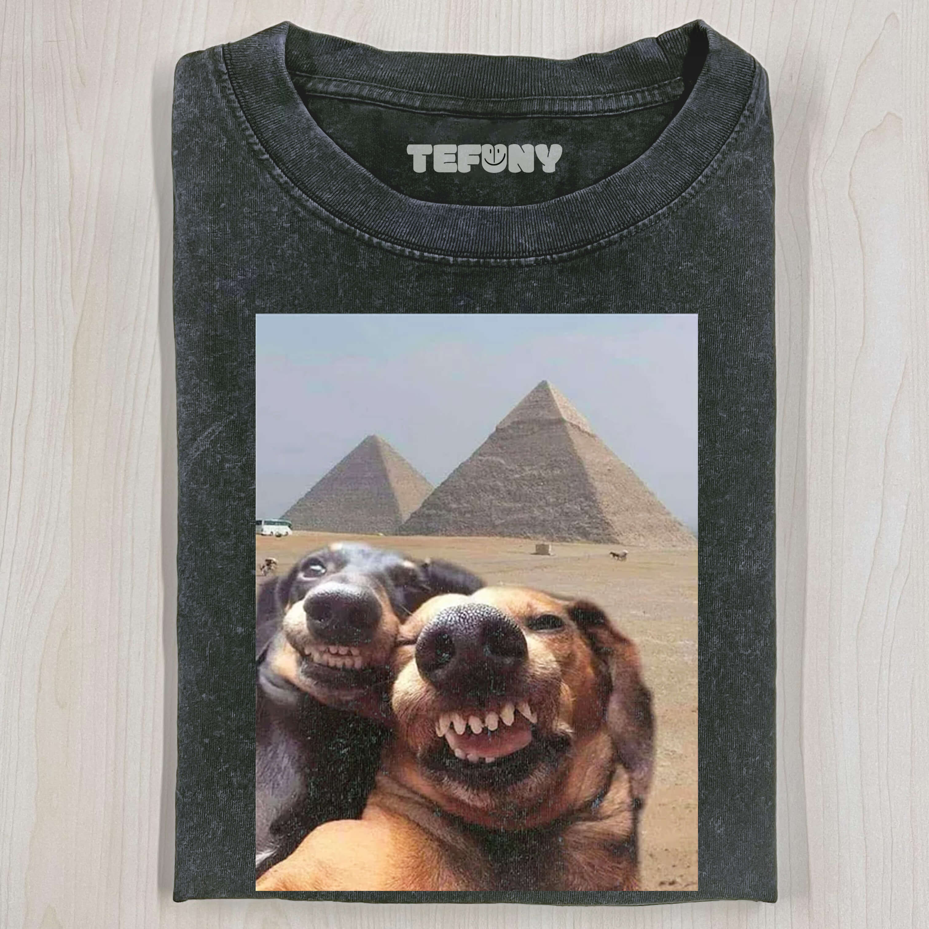 SELFIE PUPPY T-SHIRT