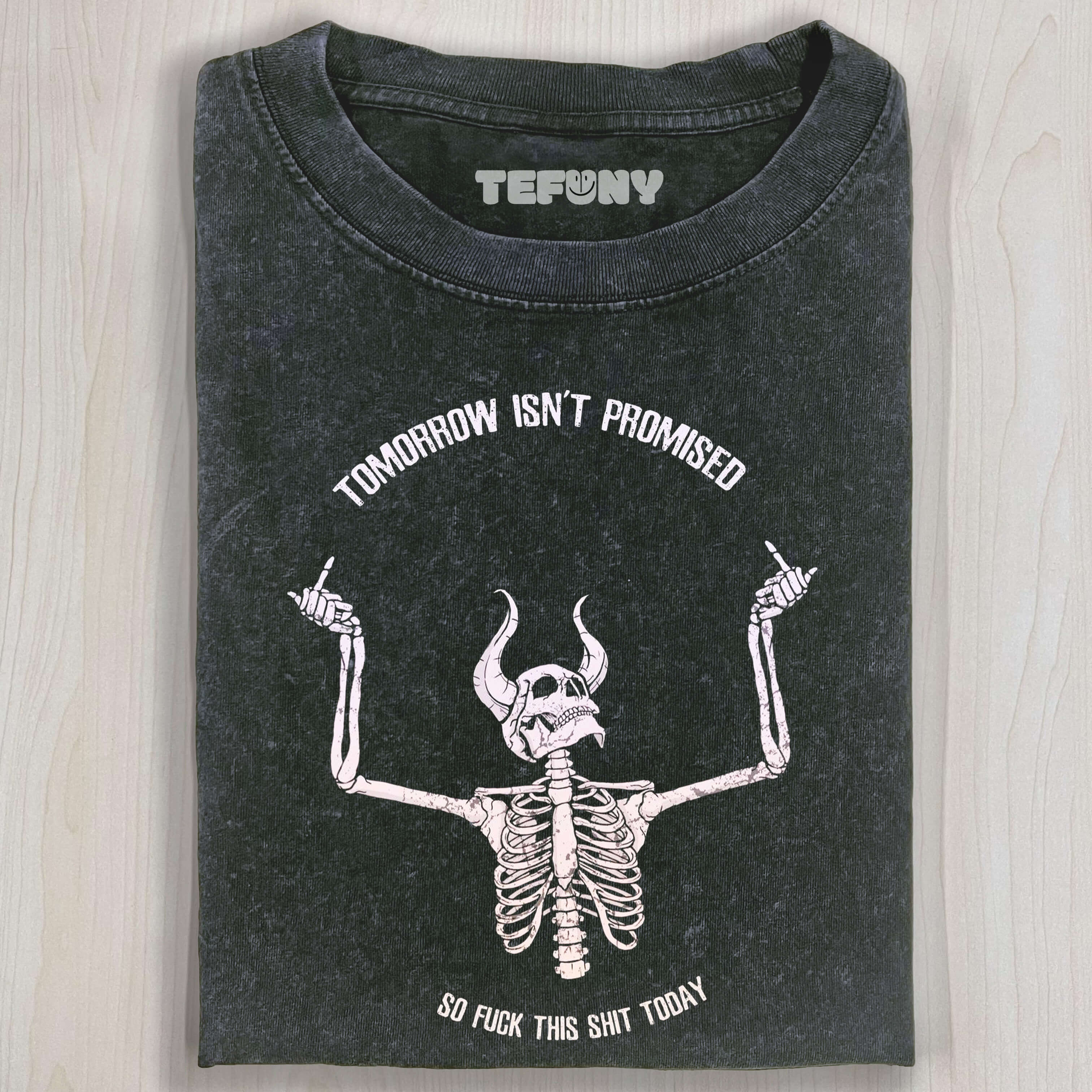 SKELETON SATIRE TEE