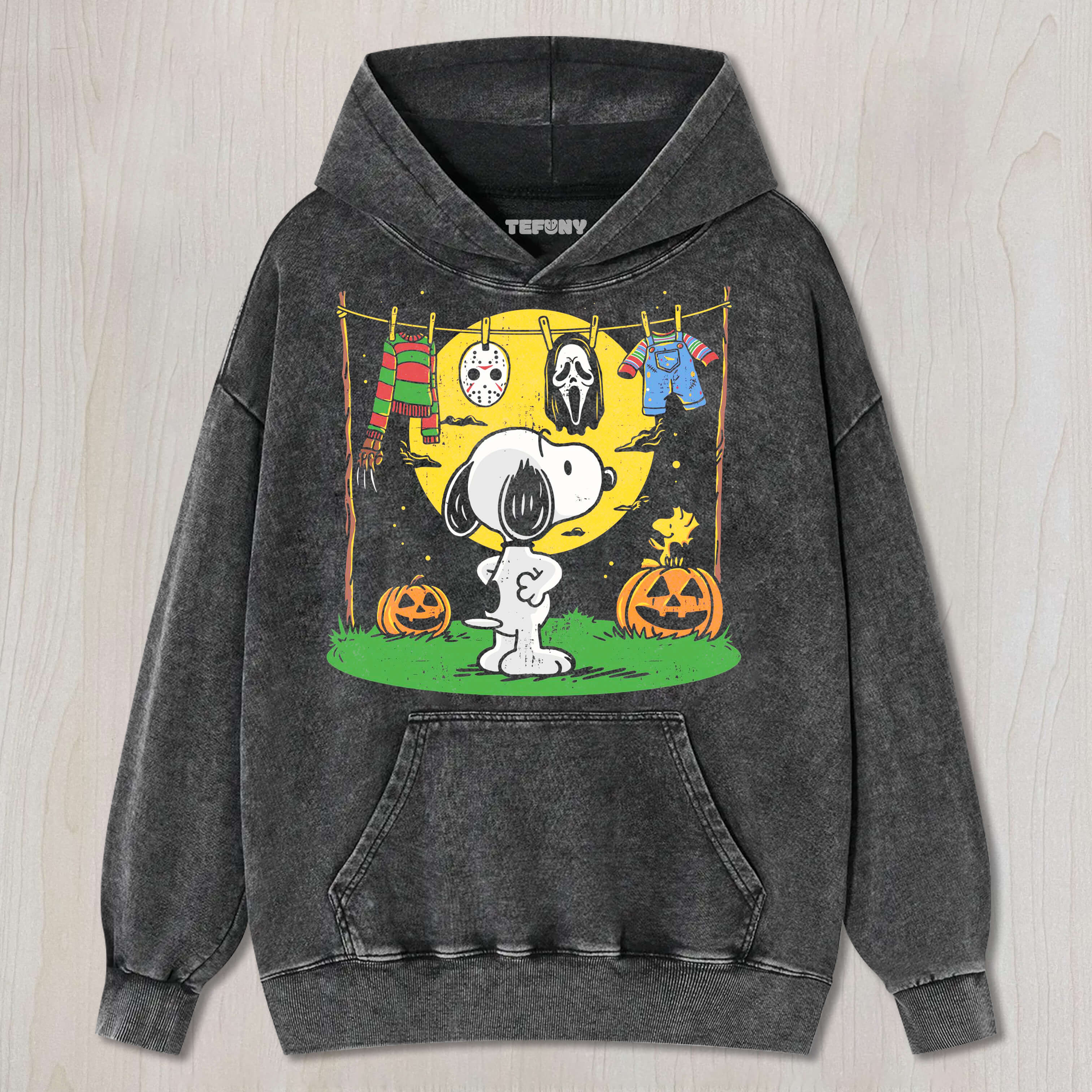 SNOOPY HANGS OUT THE KILLER'S CLOTHES T-SHIRT