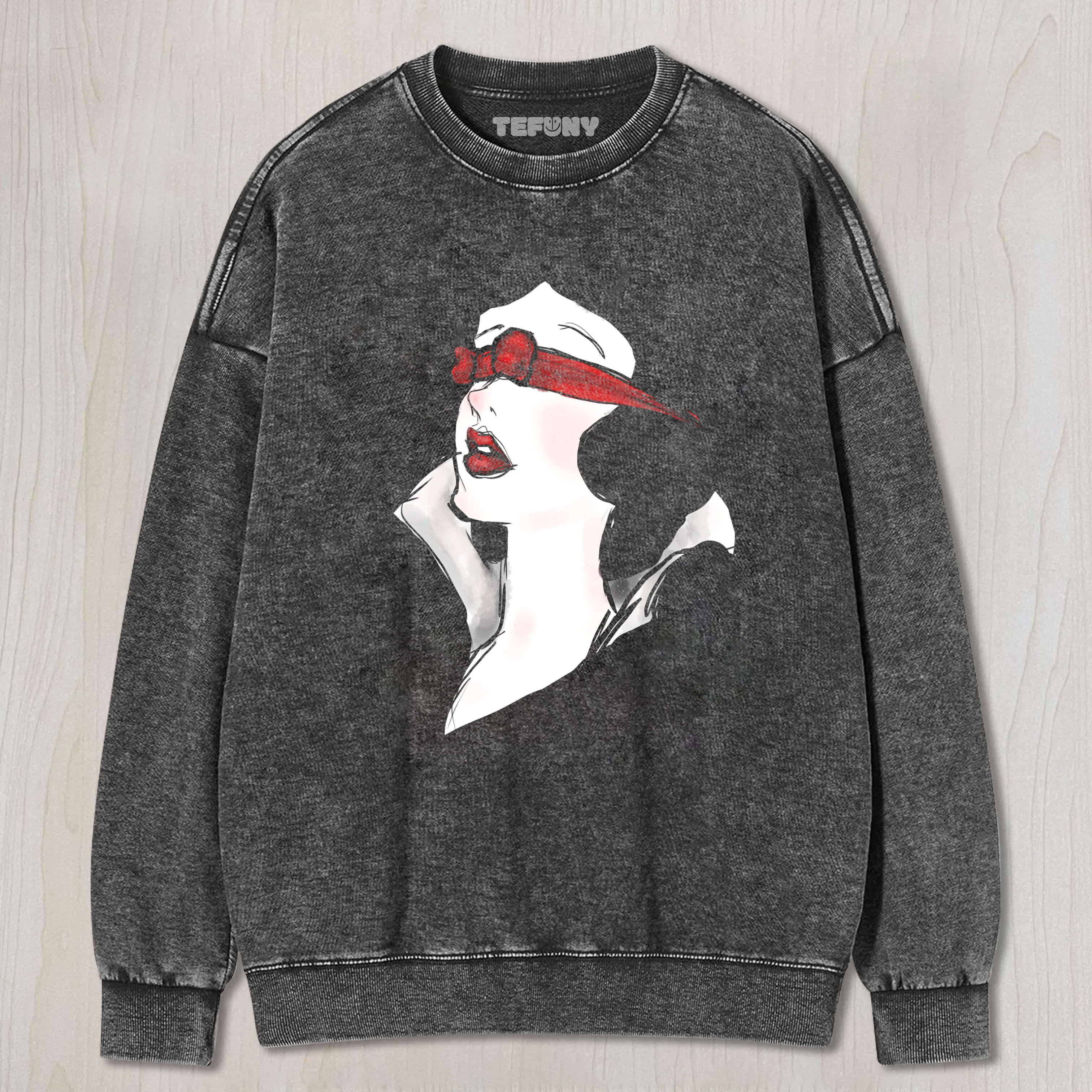 SNOW WHITE (BLINDFOLDED) TEE & SWEAT & HOOD